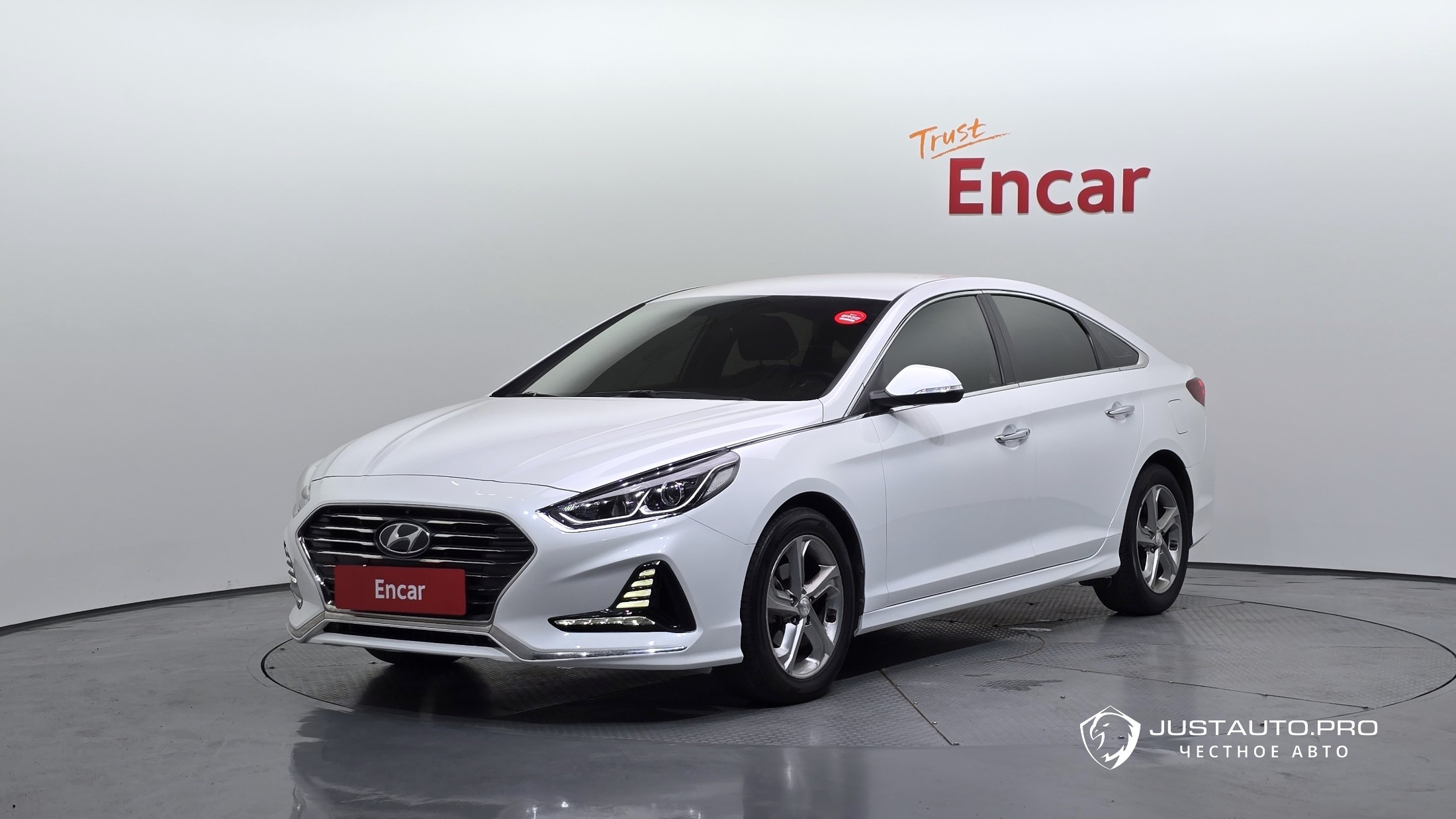 Автомобиль Hyundai Sonata
