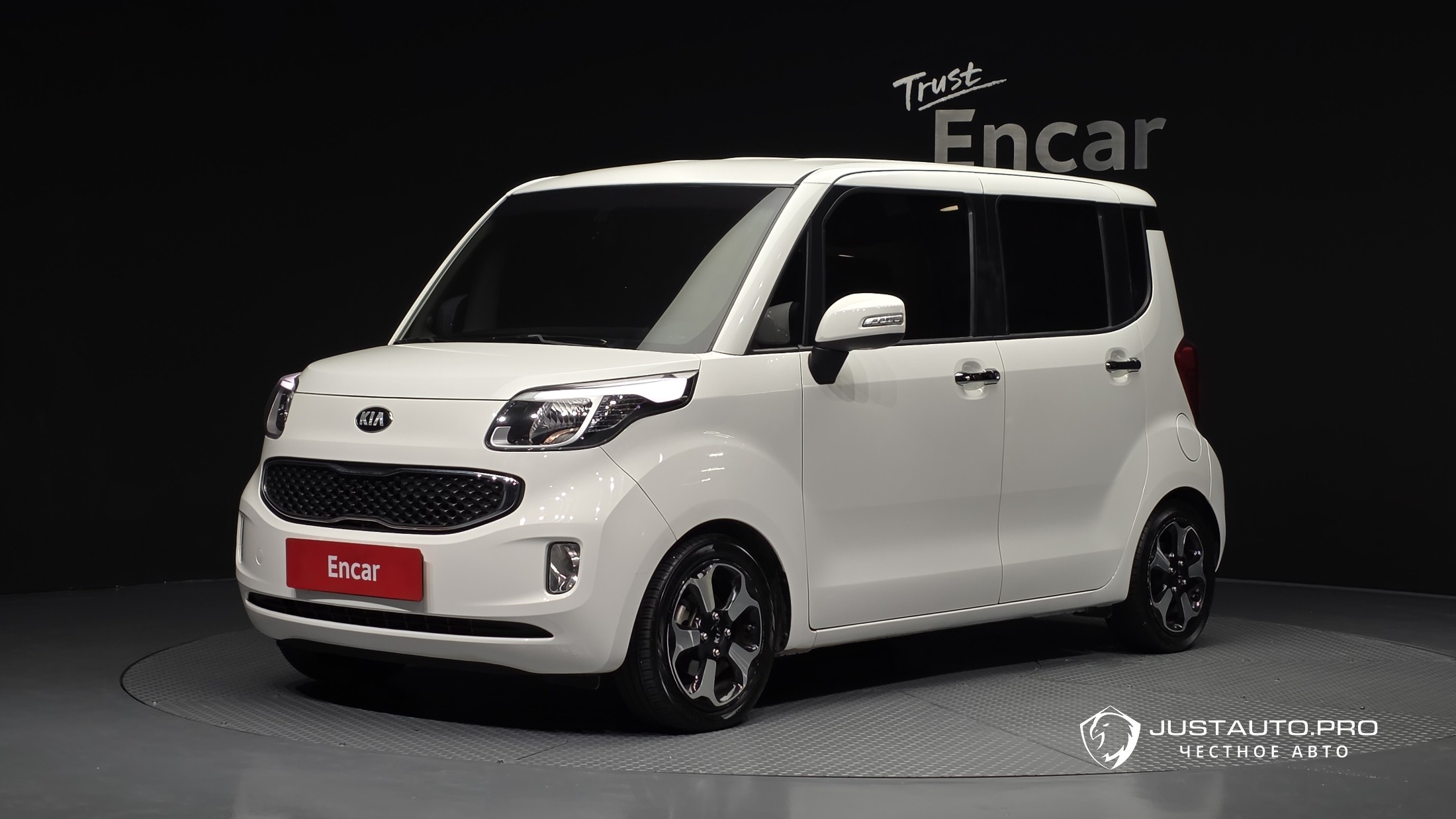 Автомобиль Kia RAY