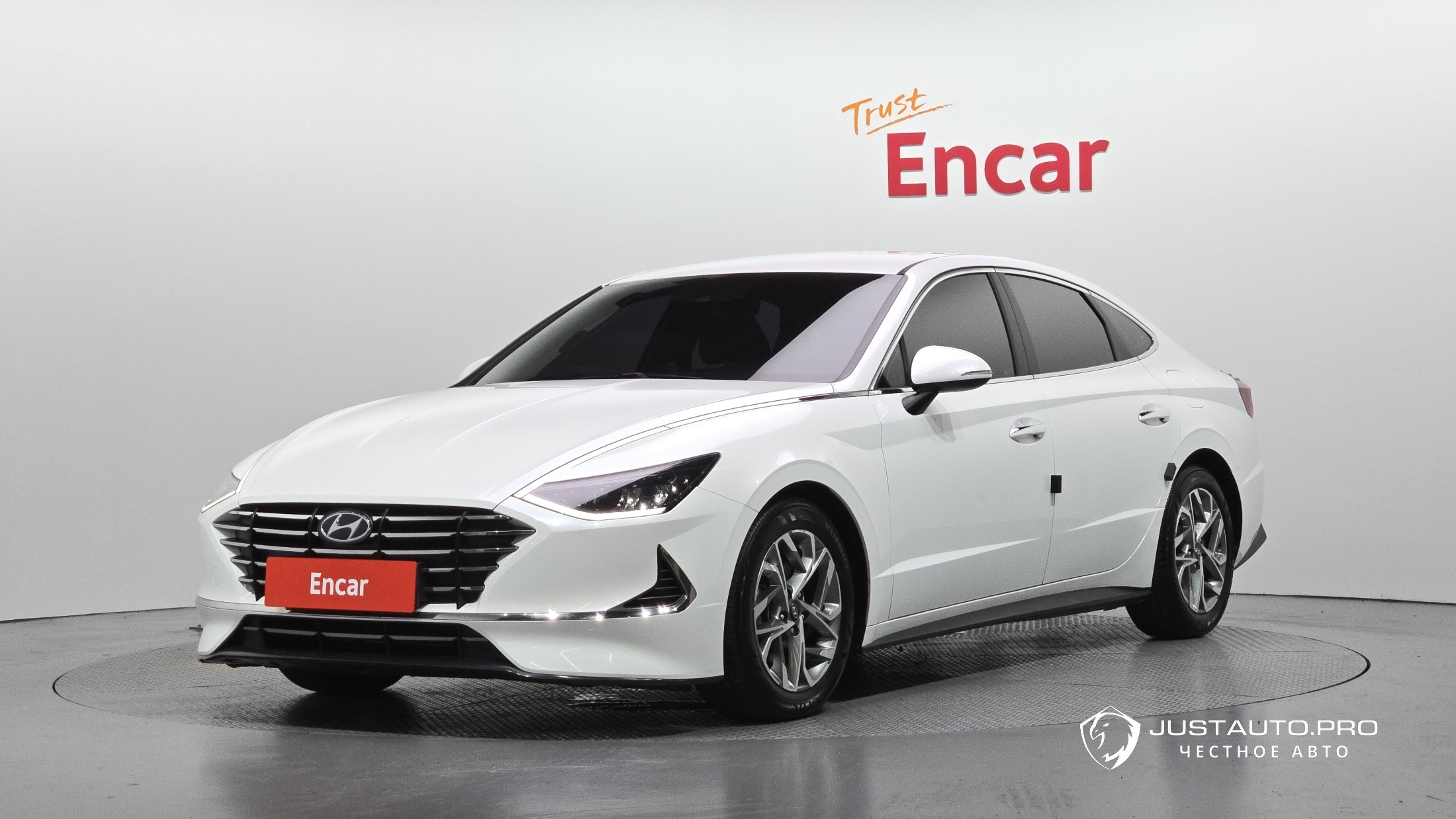 Автомобиль Hyundai Sonata