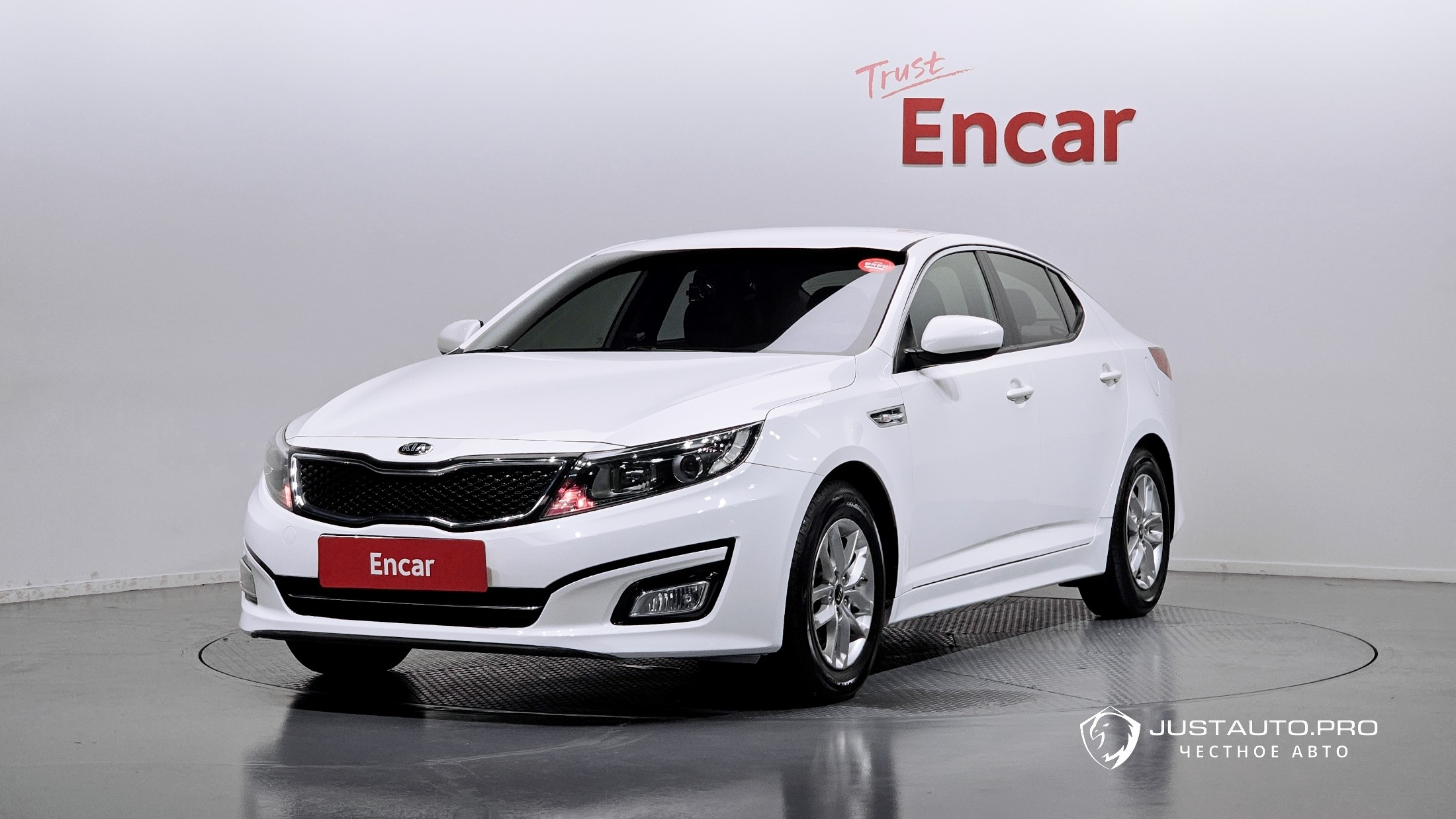 Автомобиль Kia K5