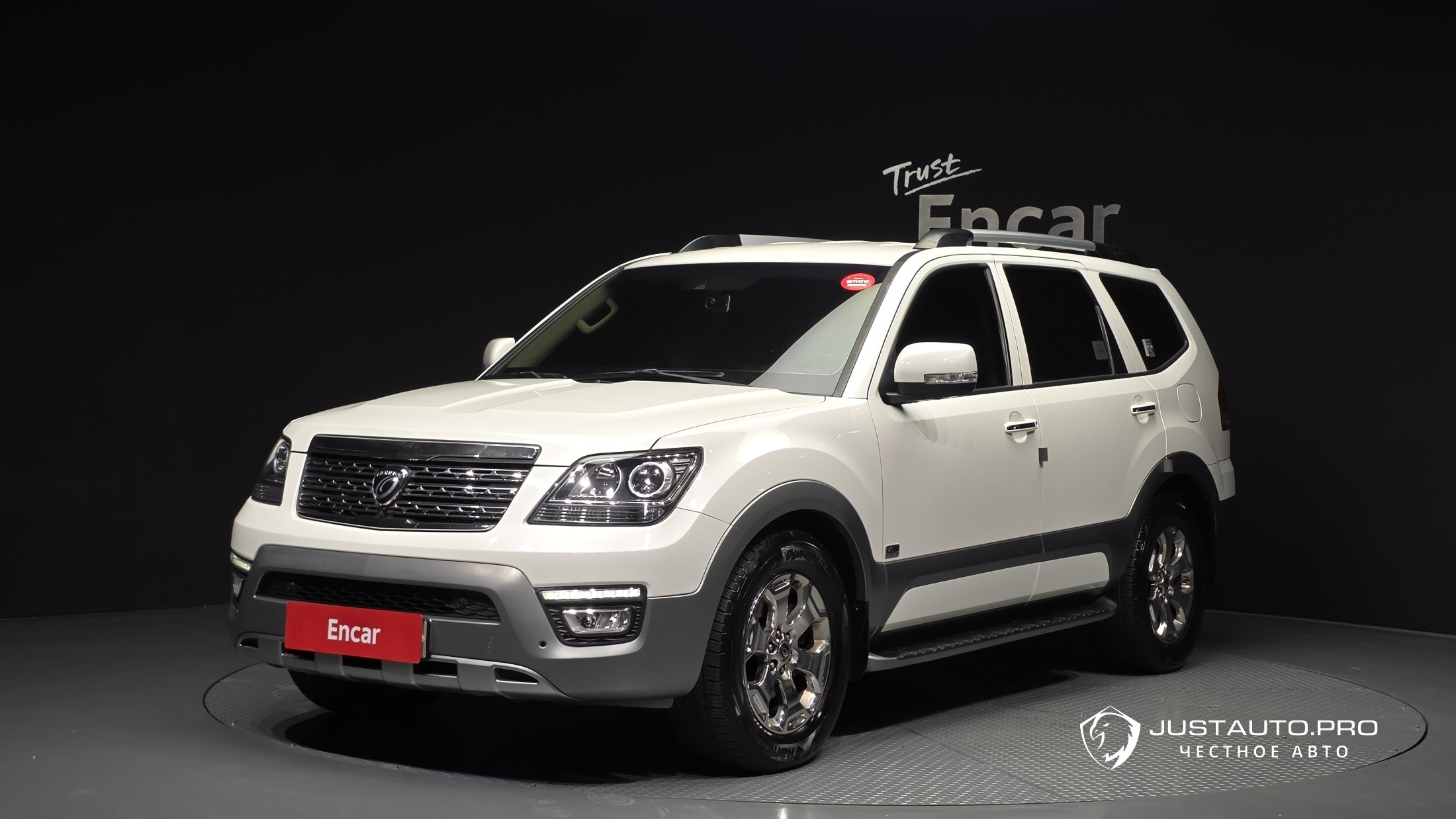 Автомобиль Kia Mohave