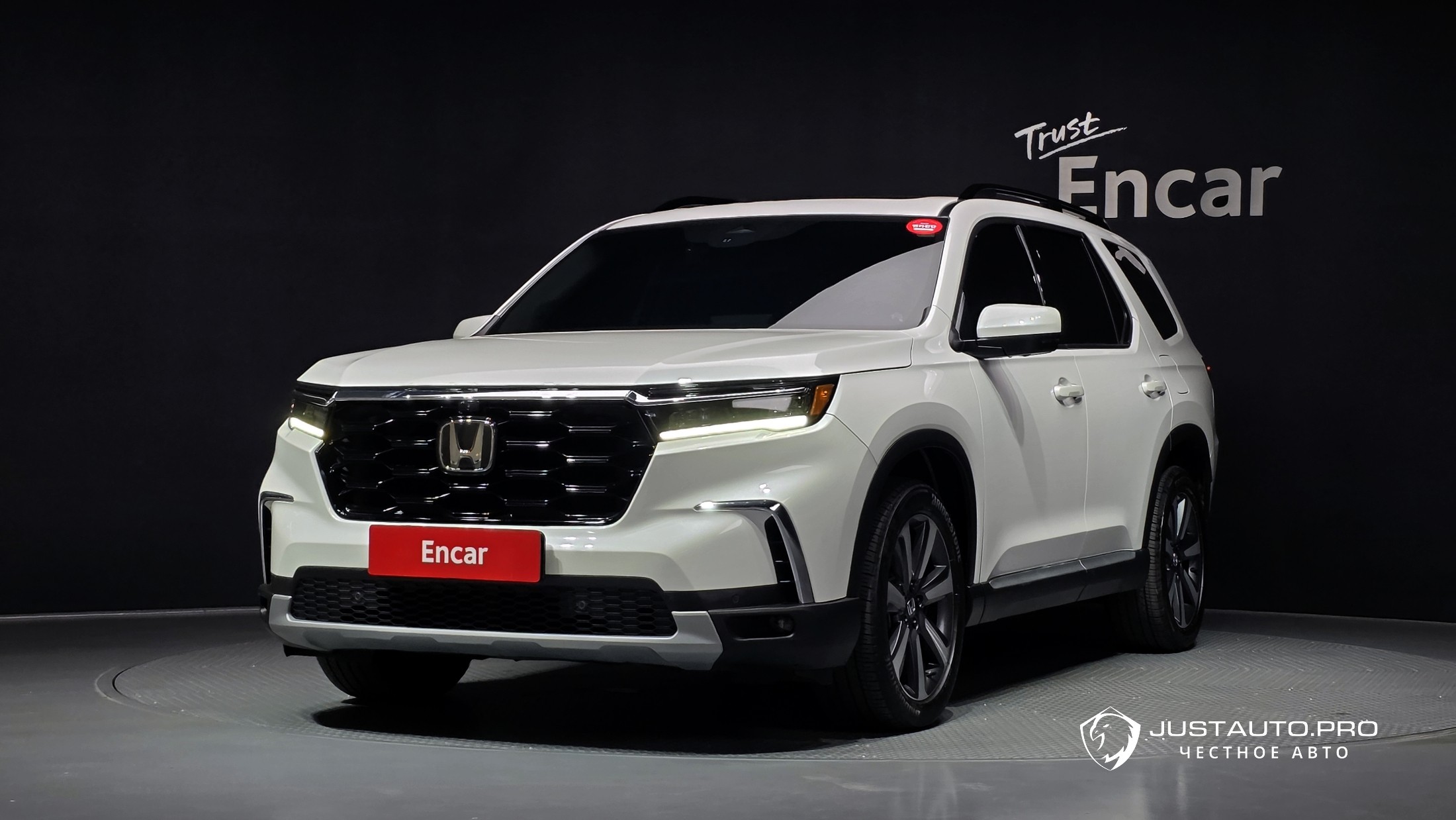 Автомобиль Honda Pilot