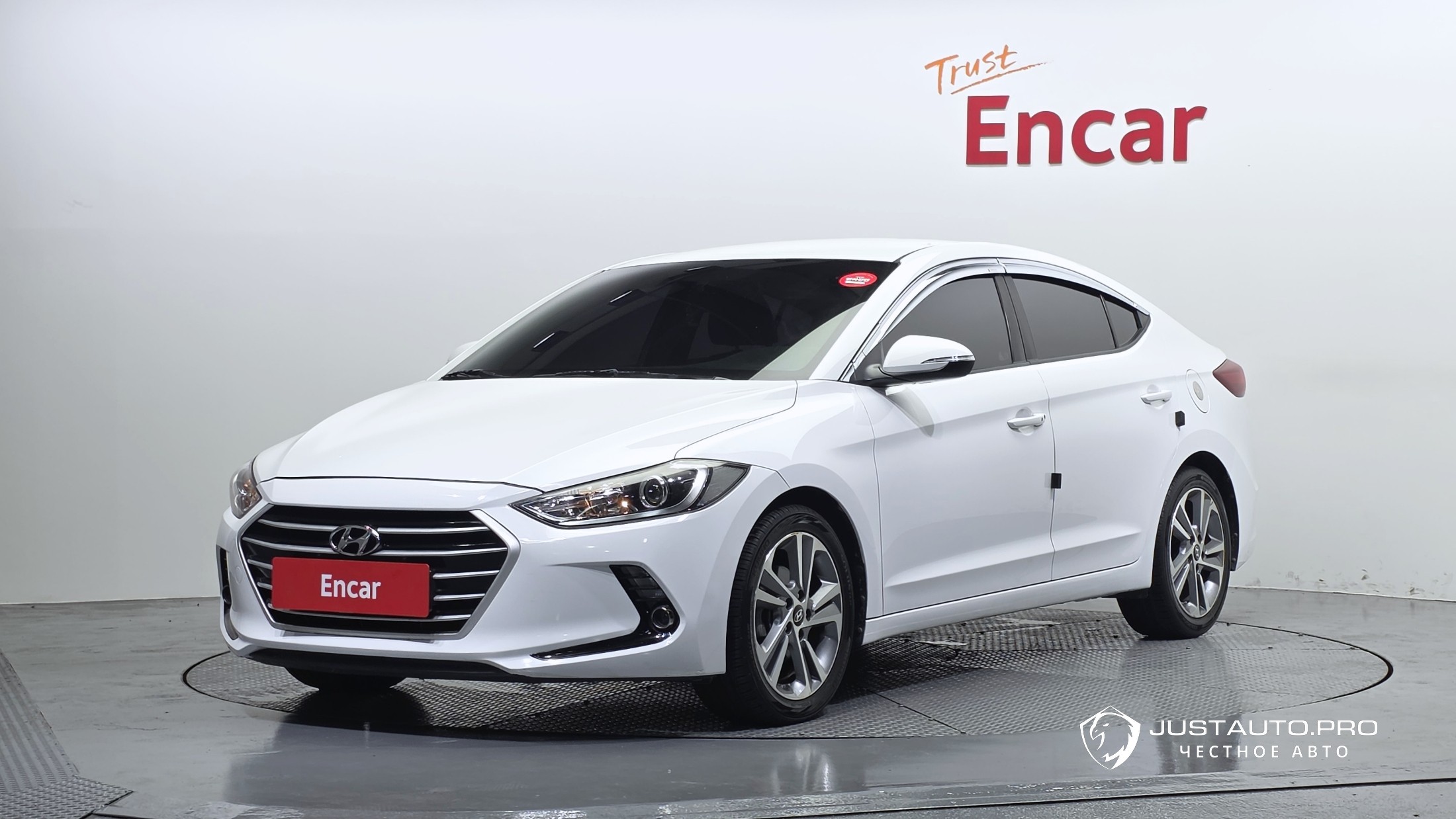 Автомобиль Hyundai AVANTE