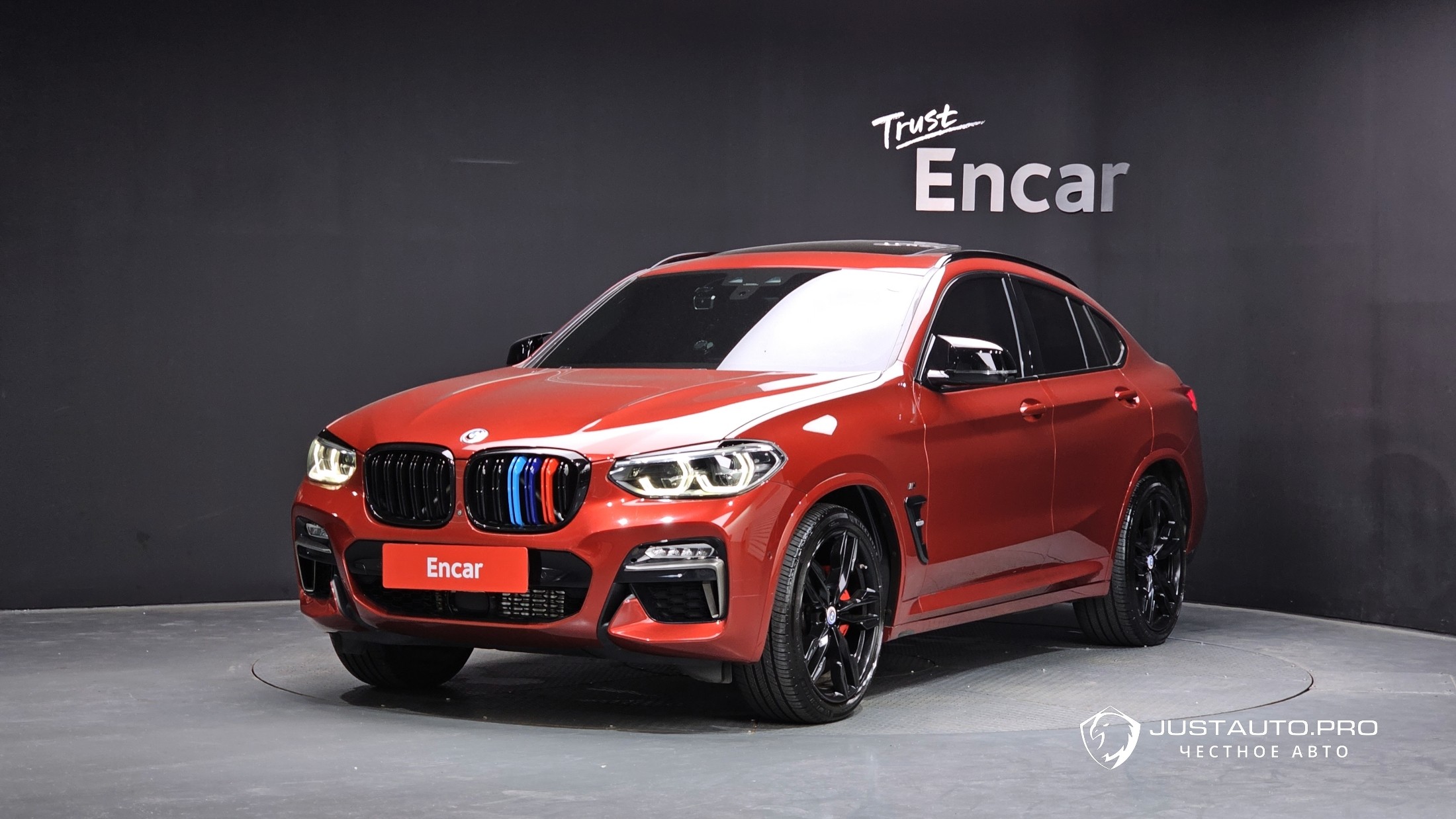 Автомобиль BMW X4