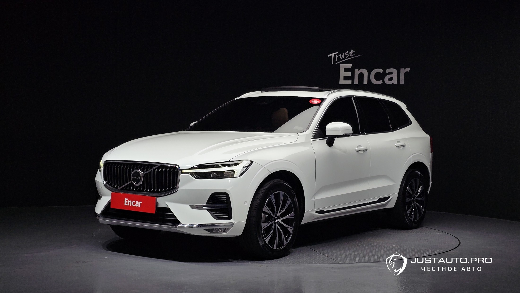 Автомобиль Volvo XC60