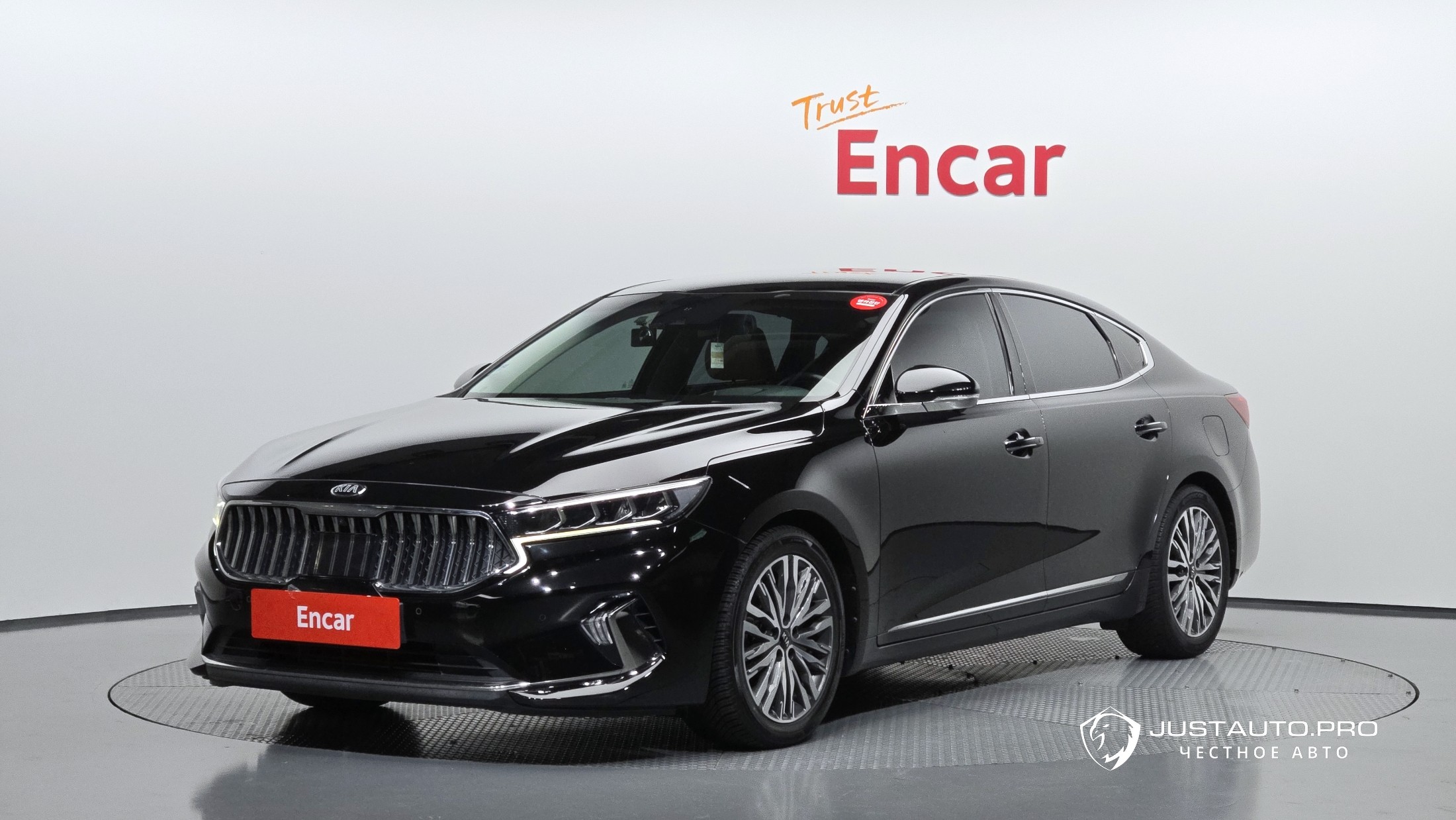 Автомобиль Kia K7