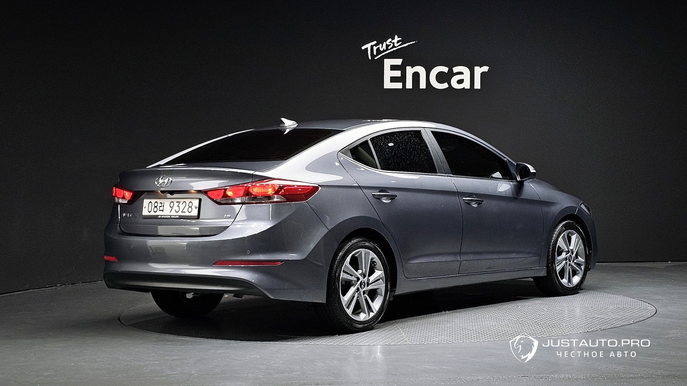 Автомобиль Hyundai AVANTE