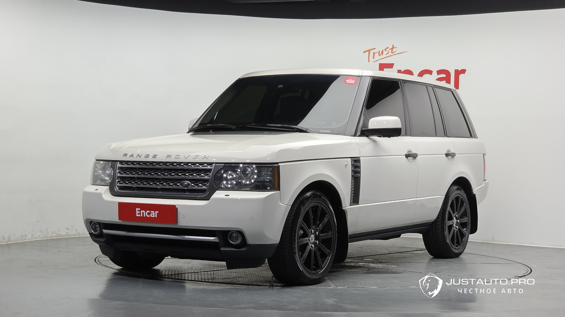 Автомобиль Land Rover Range Rover