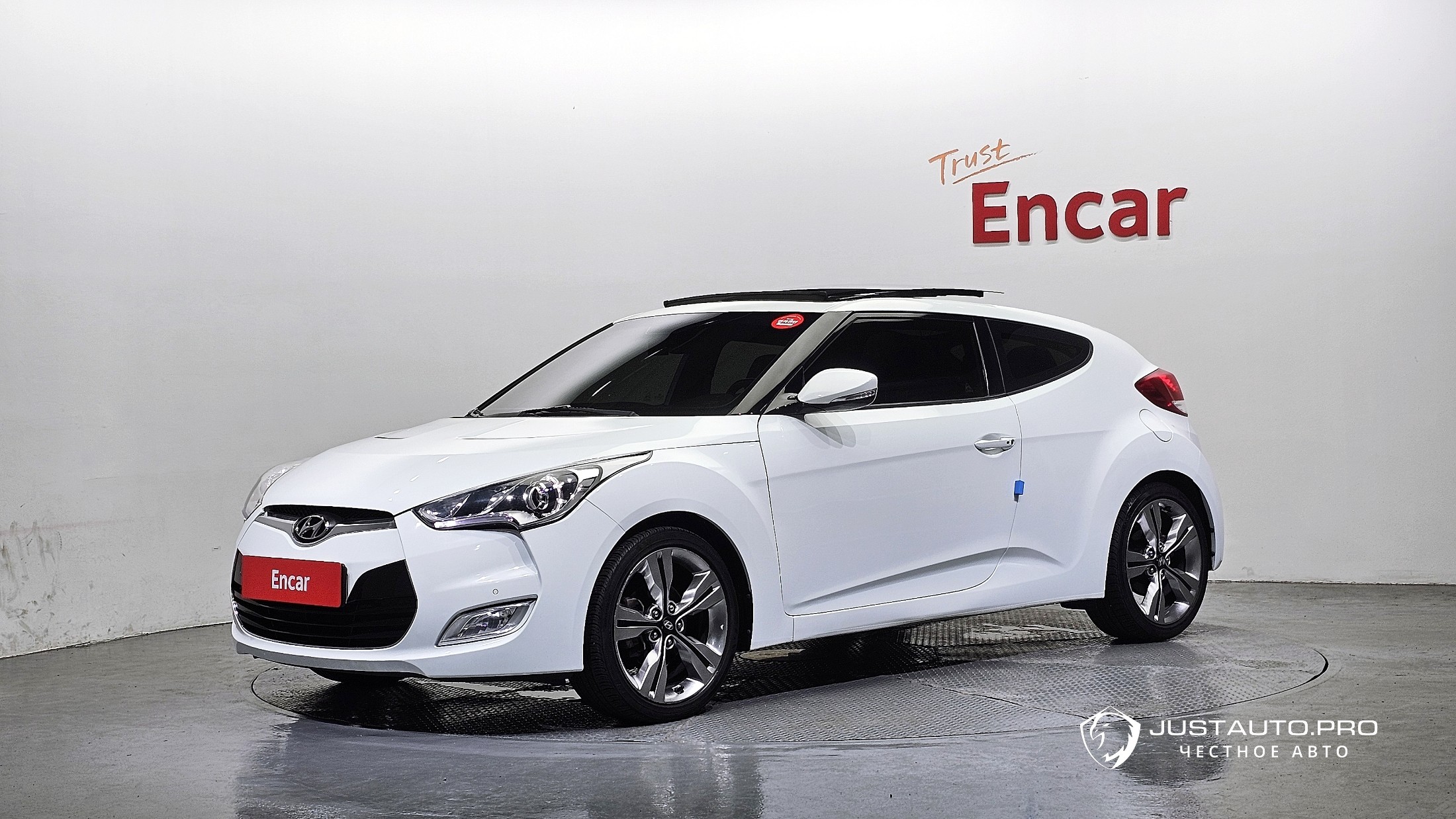 Автомобиль Hyundai Veloster