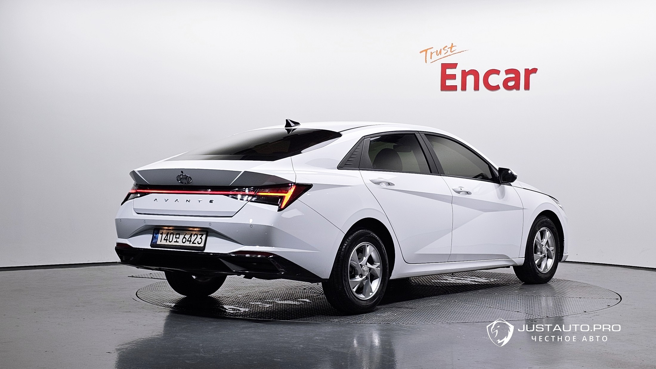 Автомобиль Hyundai AVANTE