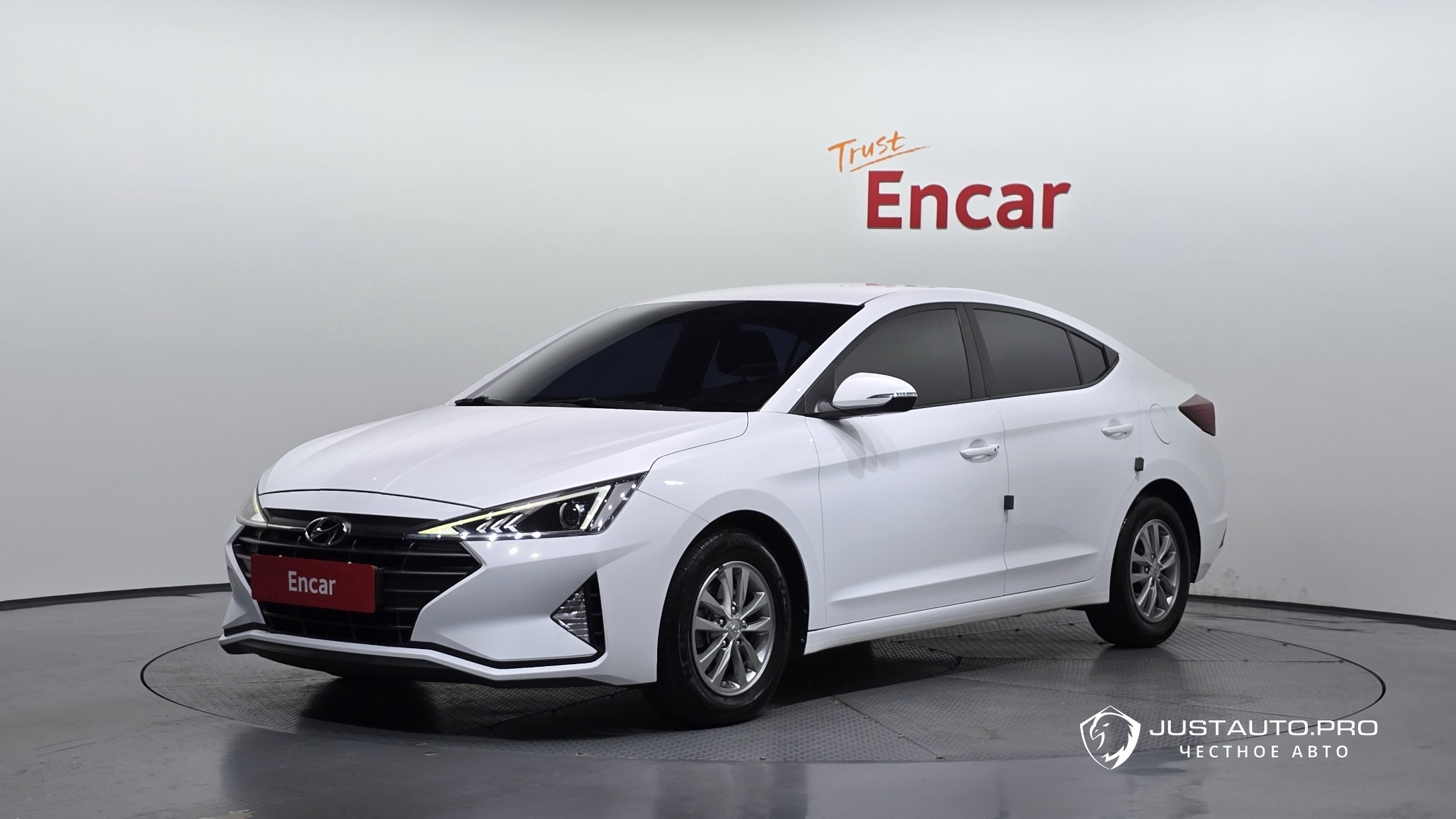 Автомобиль Hyundai AVANTE