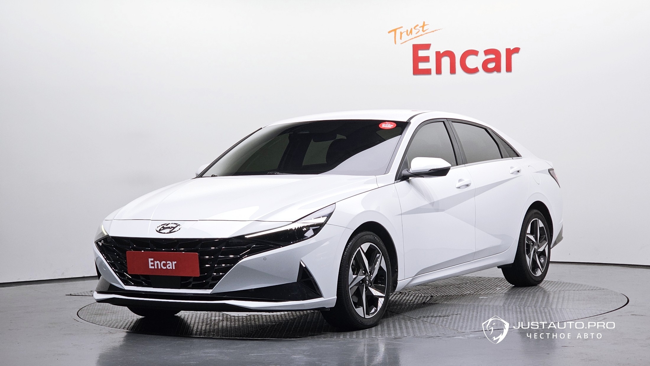 Автомобиль Hyundai AVANTE