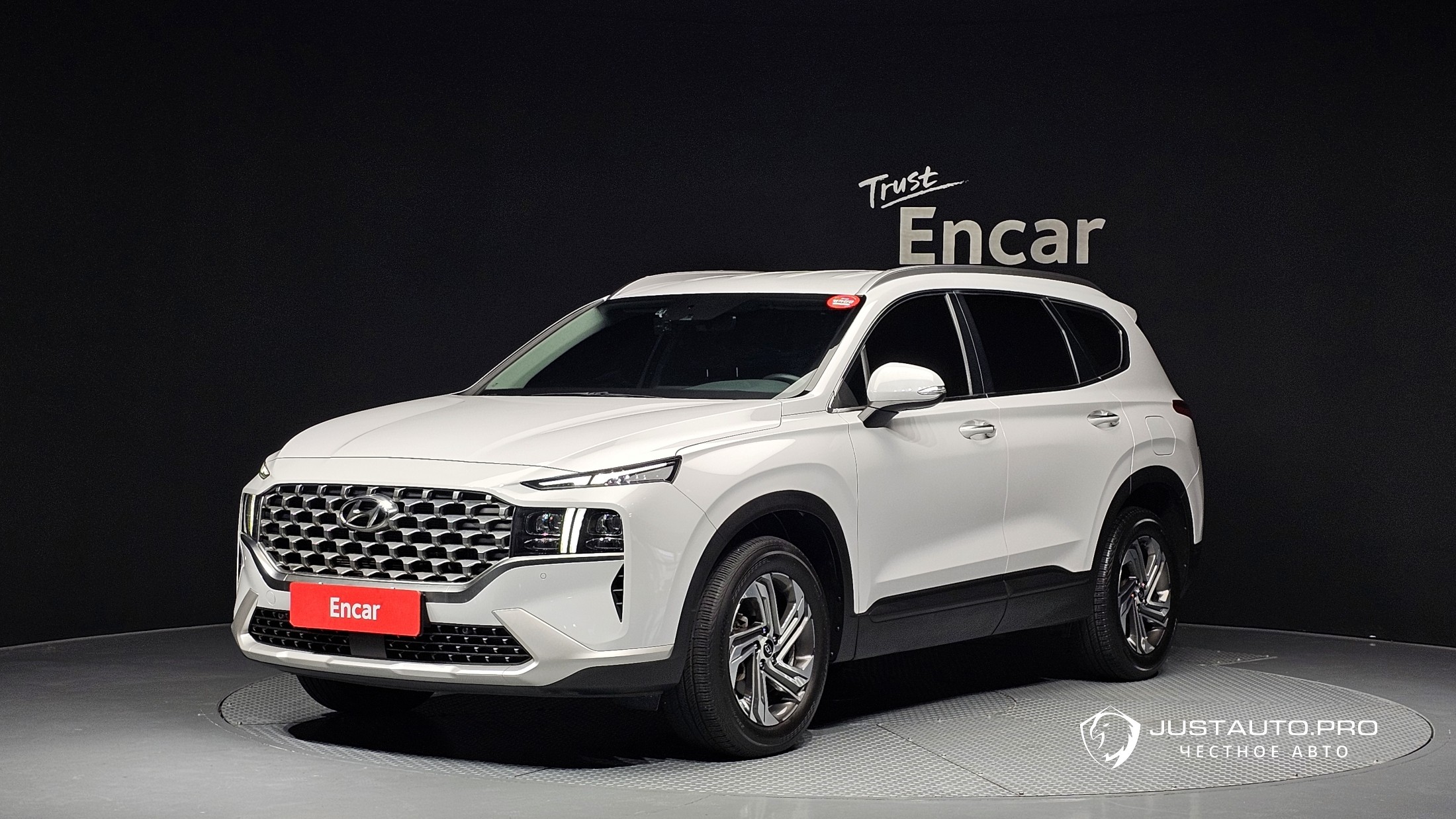 Автомобиль Hyundai Santafe