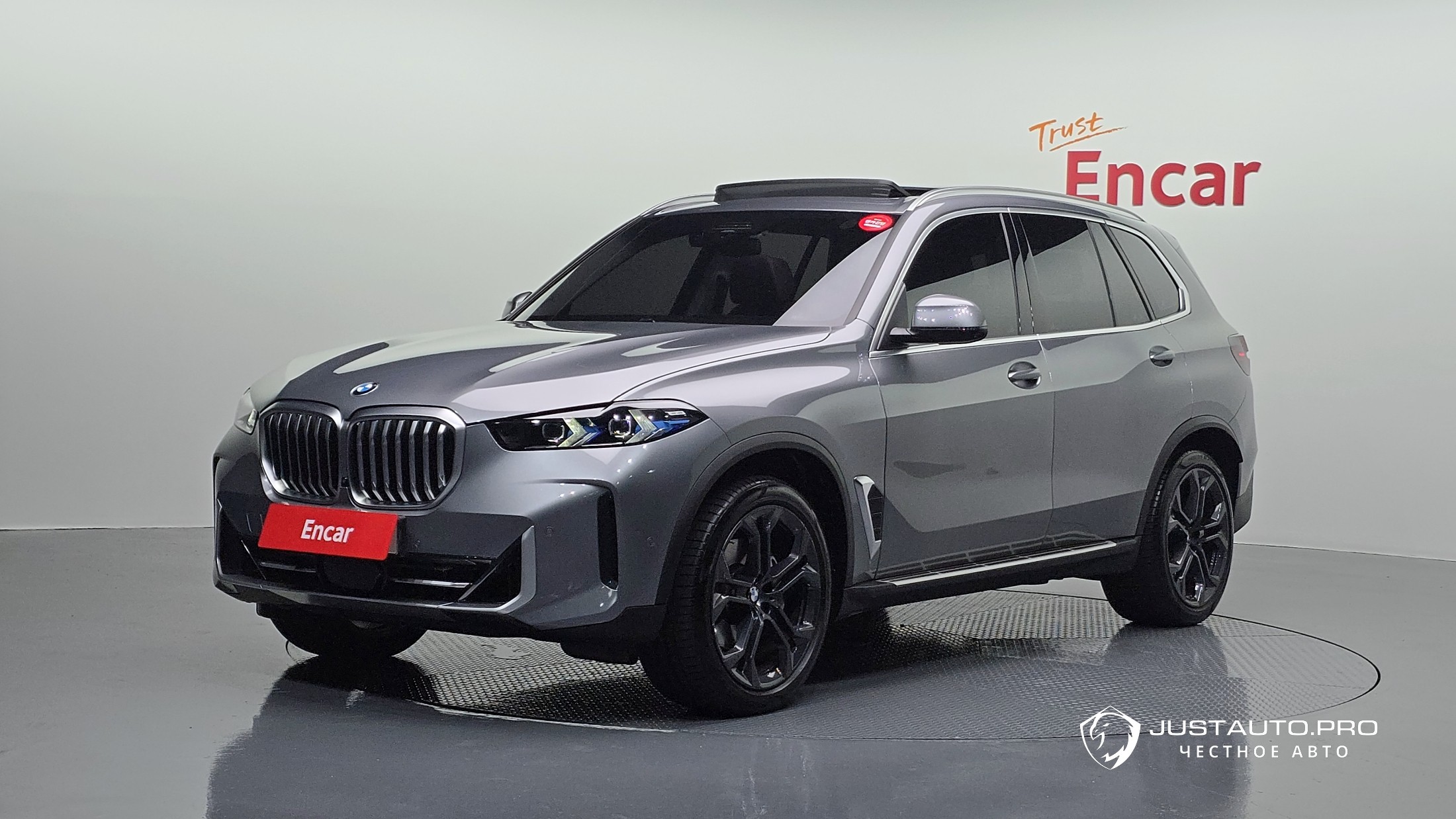 Автомобиль BMW X5