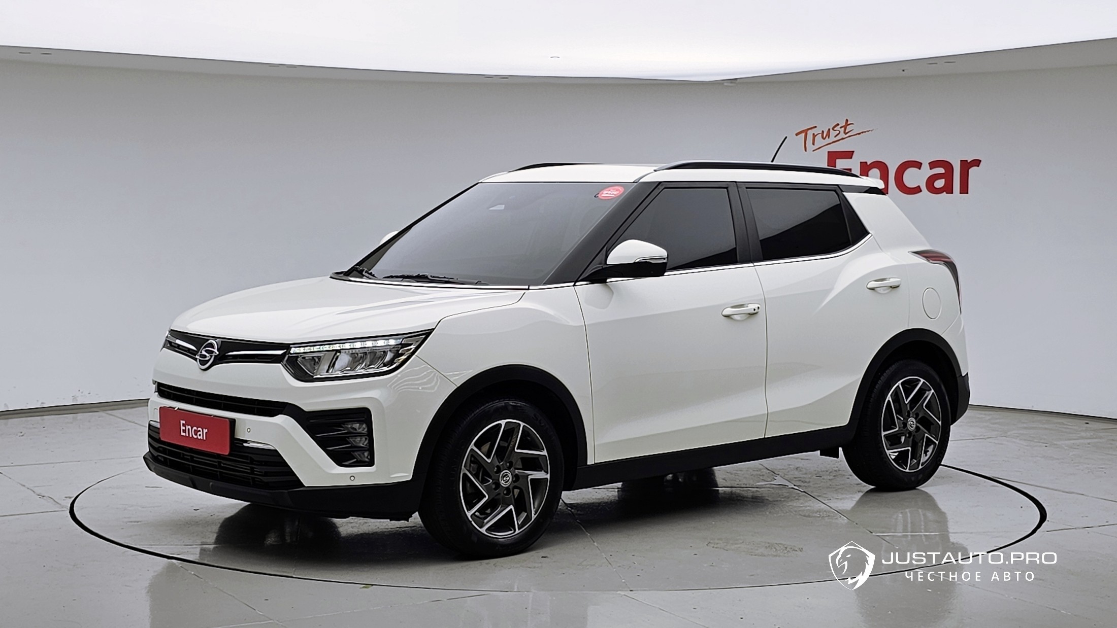 Автомобиль KG_Mobility_Ssangyong TIBOLI
