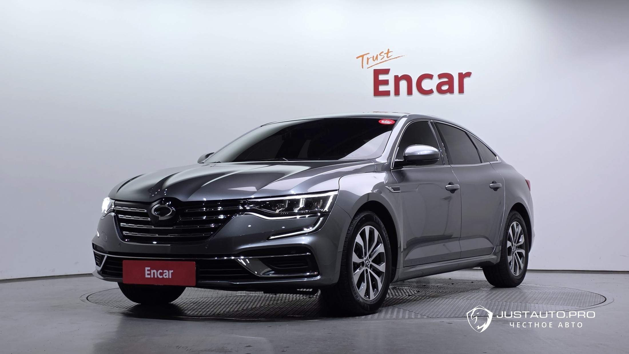 Автомобиль Renault-KoreaSamsung SM6