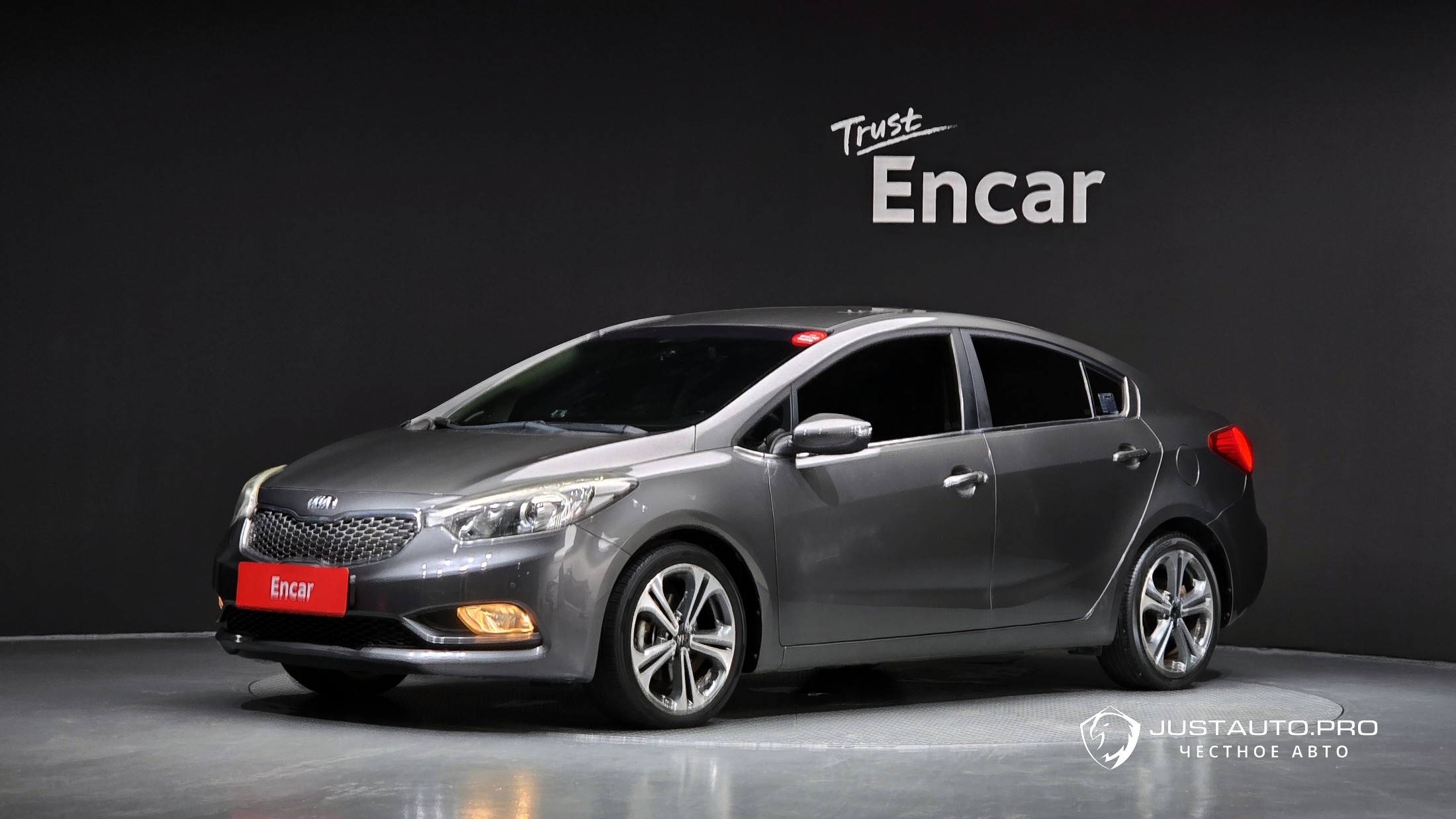 Автомобиль Kia K3