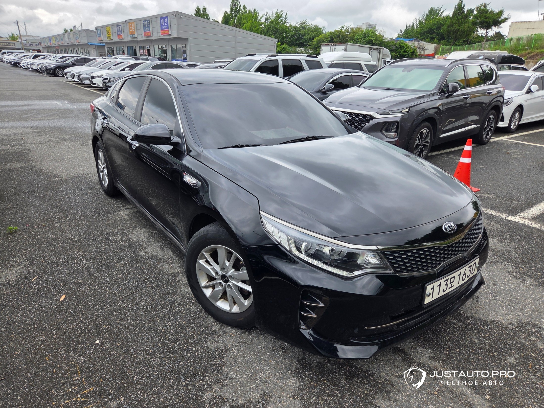 Автомобиль Kia K5