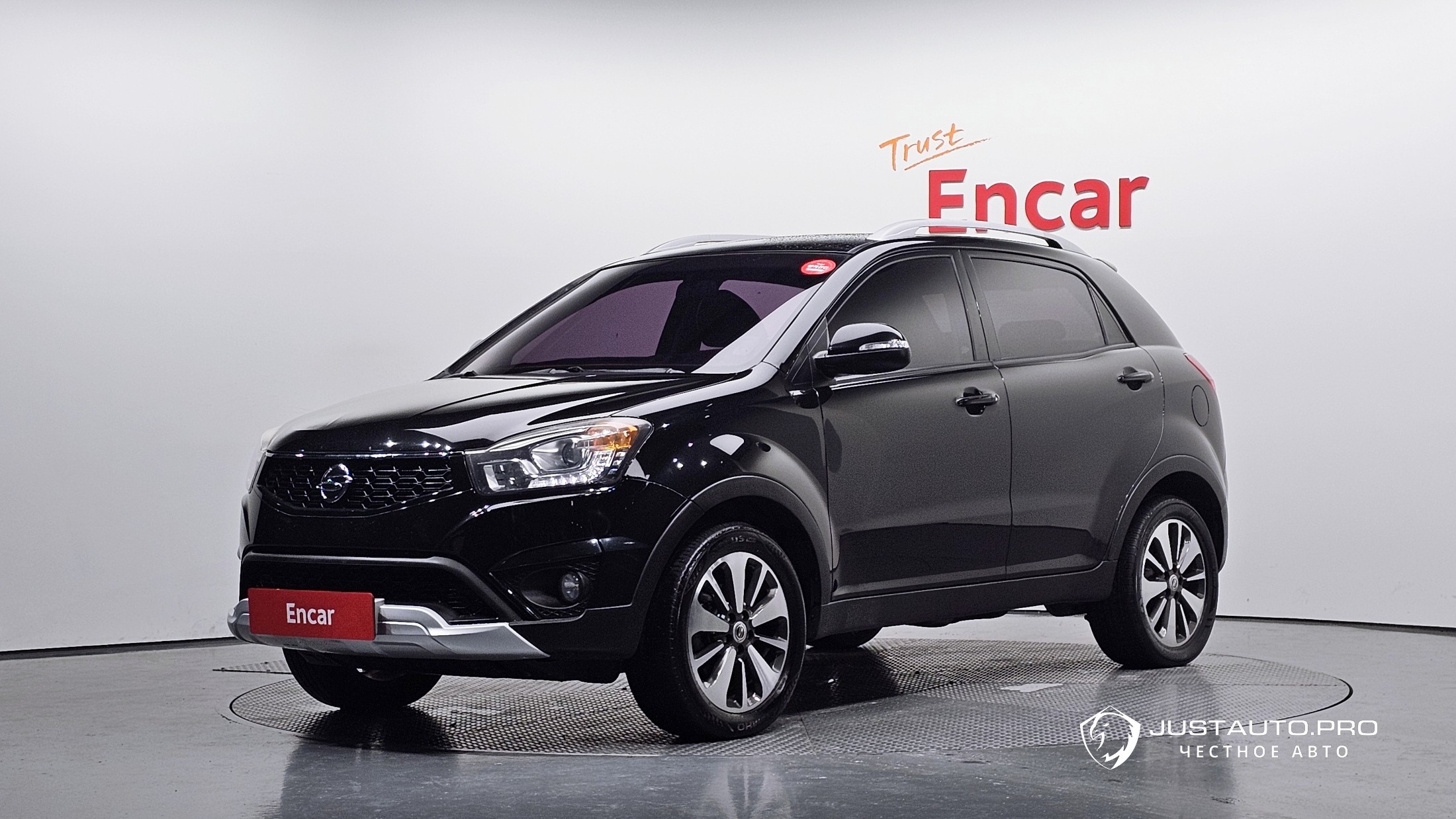 Автомобиль KG_Mobility_Ssangyong KORANDO