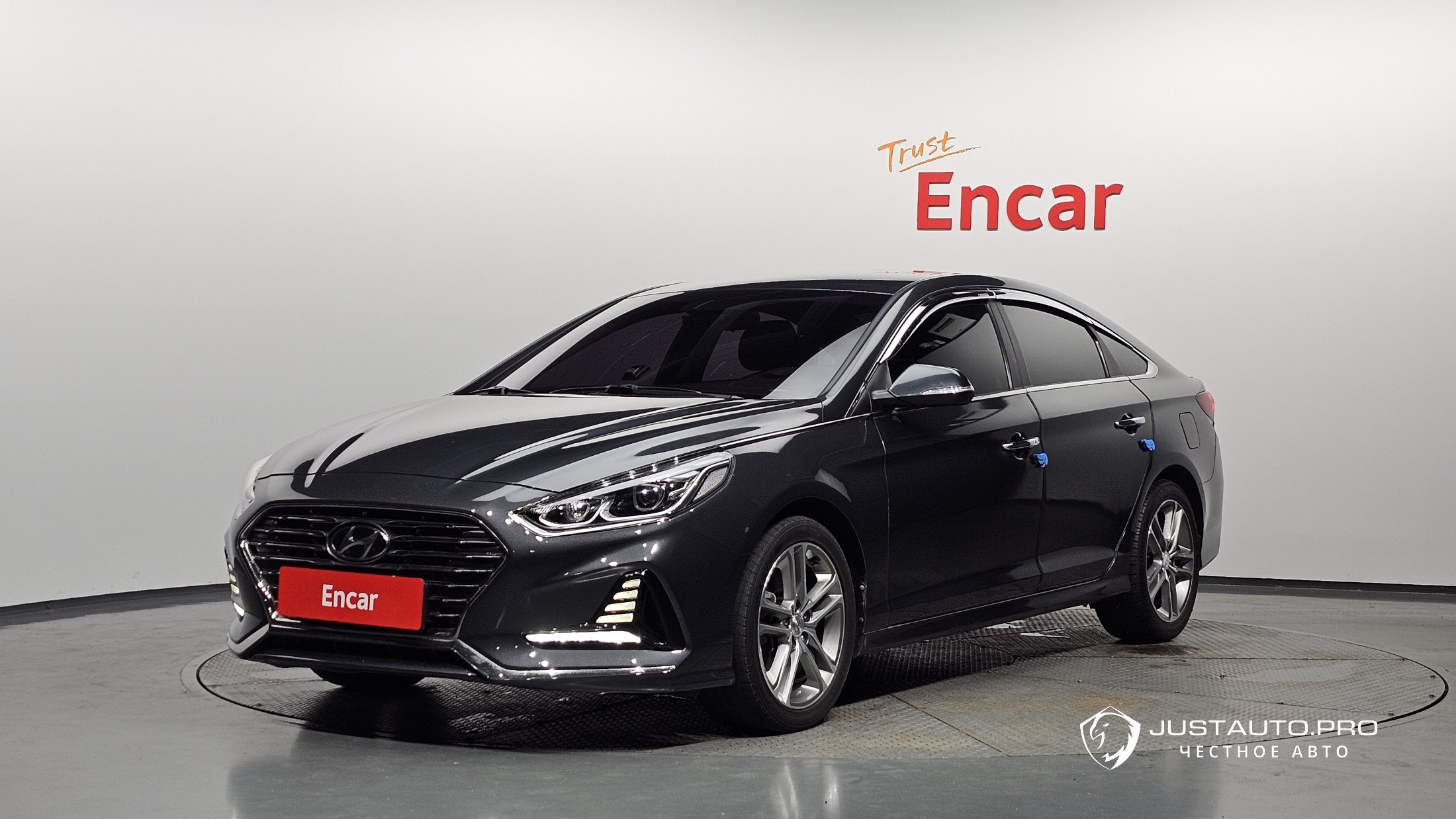 Автомобиль Hyundai Sonata