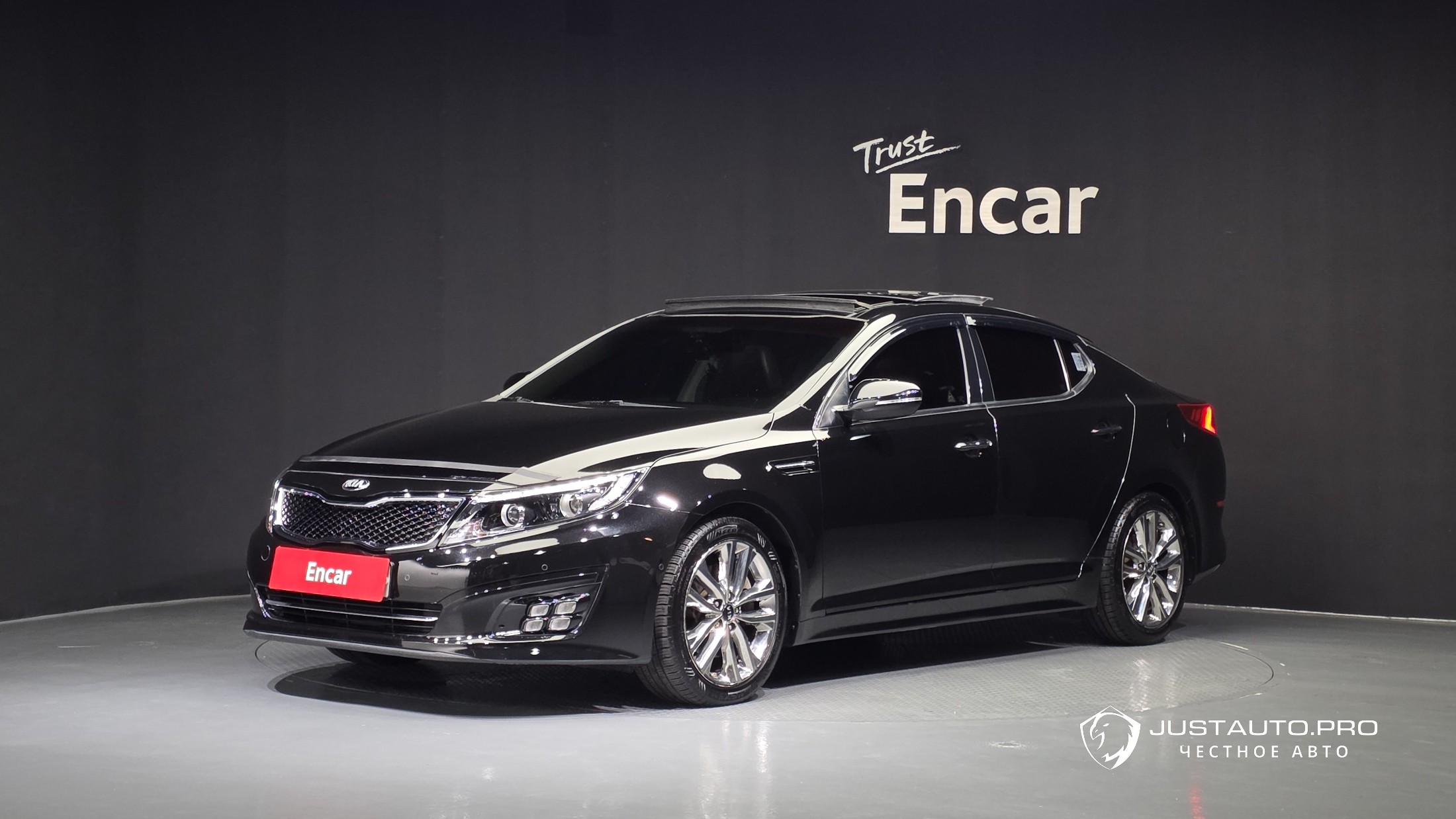 Автомобиль Kia K5