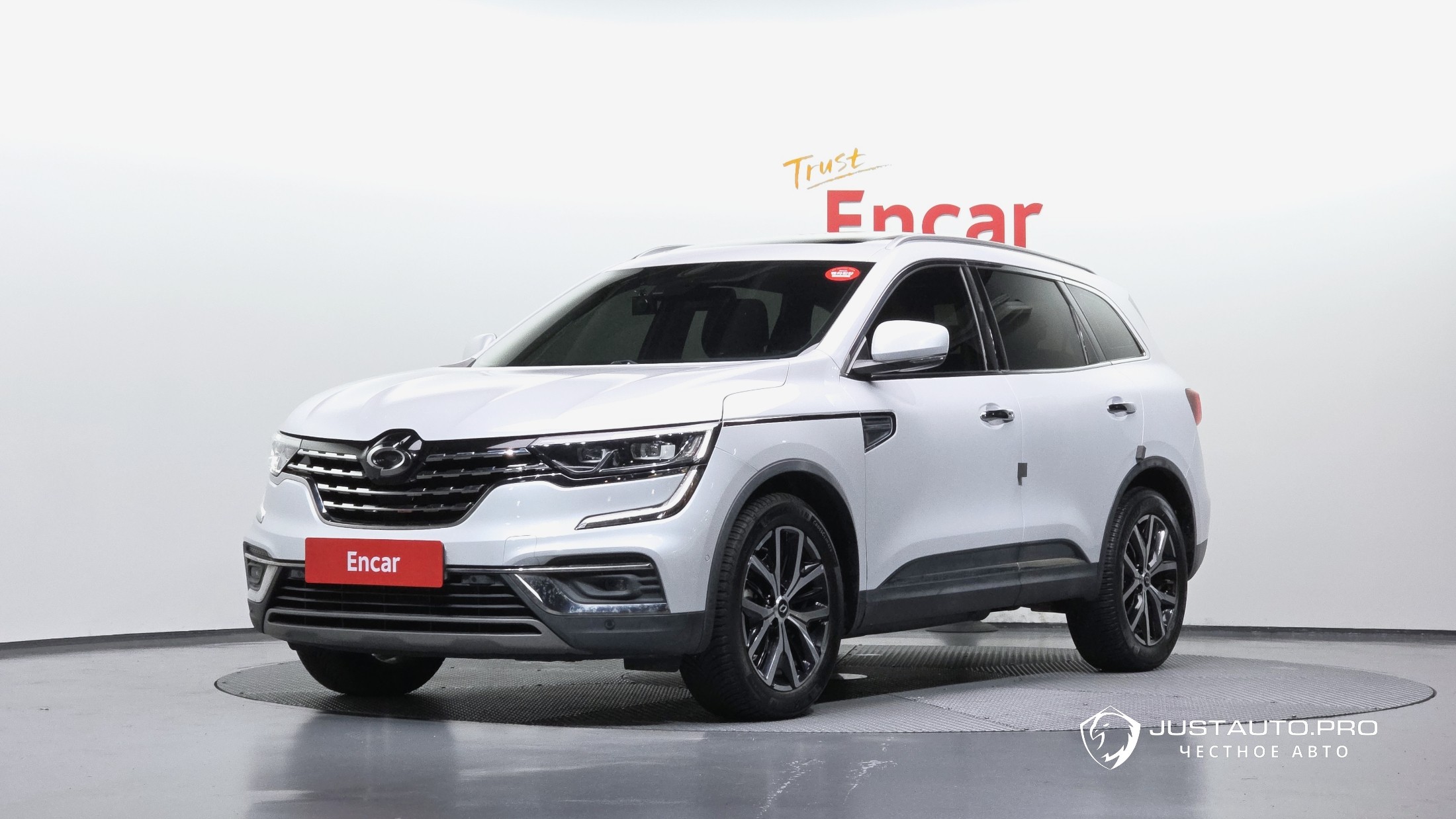 Автомобиль Renault-KoreaSamsung QM6