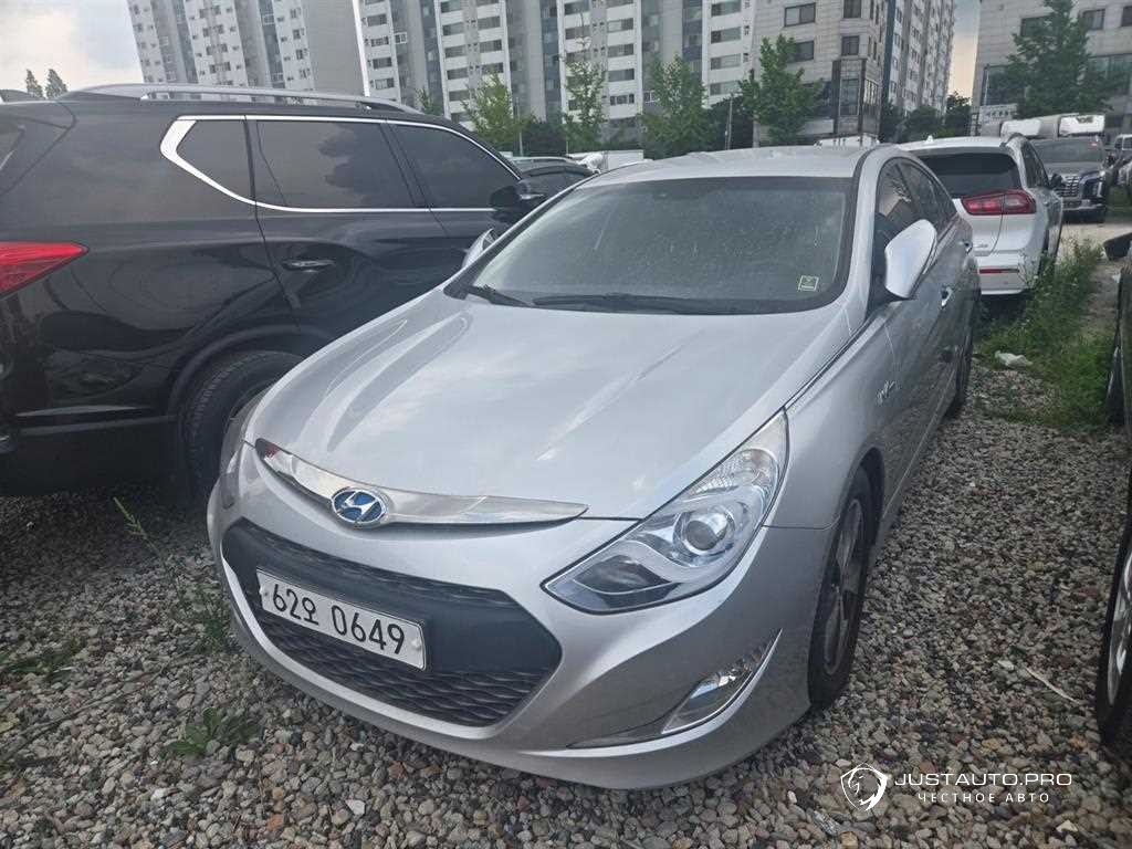 Автомобиль Hyundai Sonata