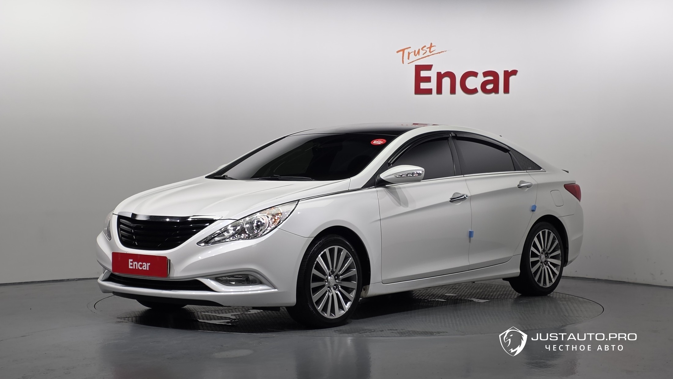 Автомобиль Hyundai Sonata