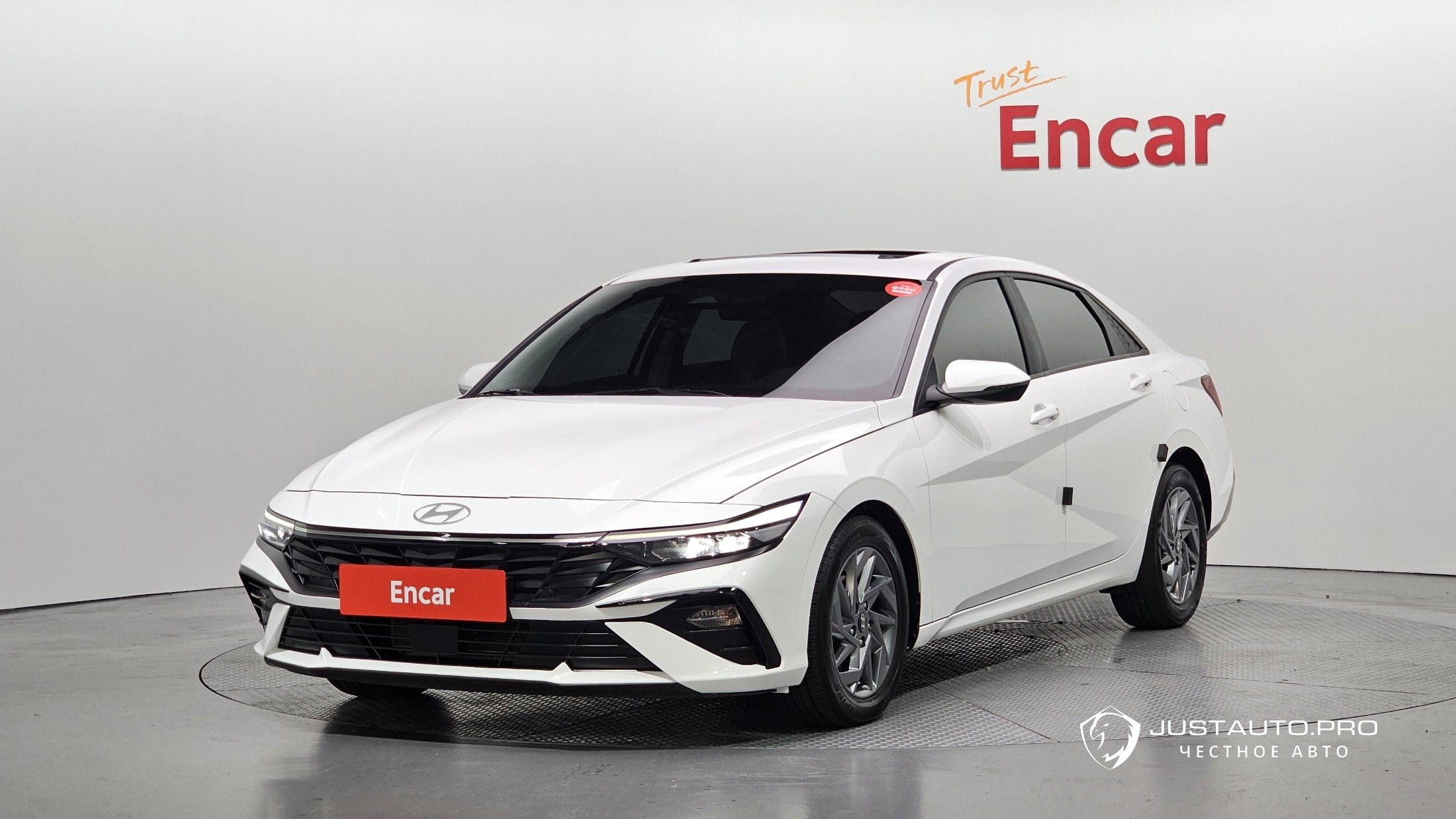 Автомобиль Hyundai AVANTE