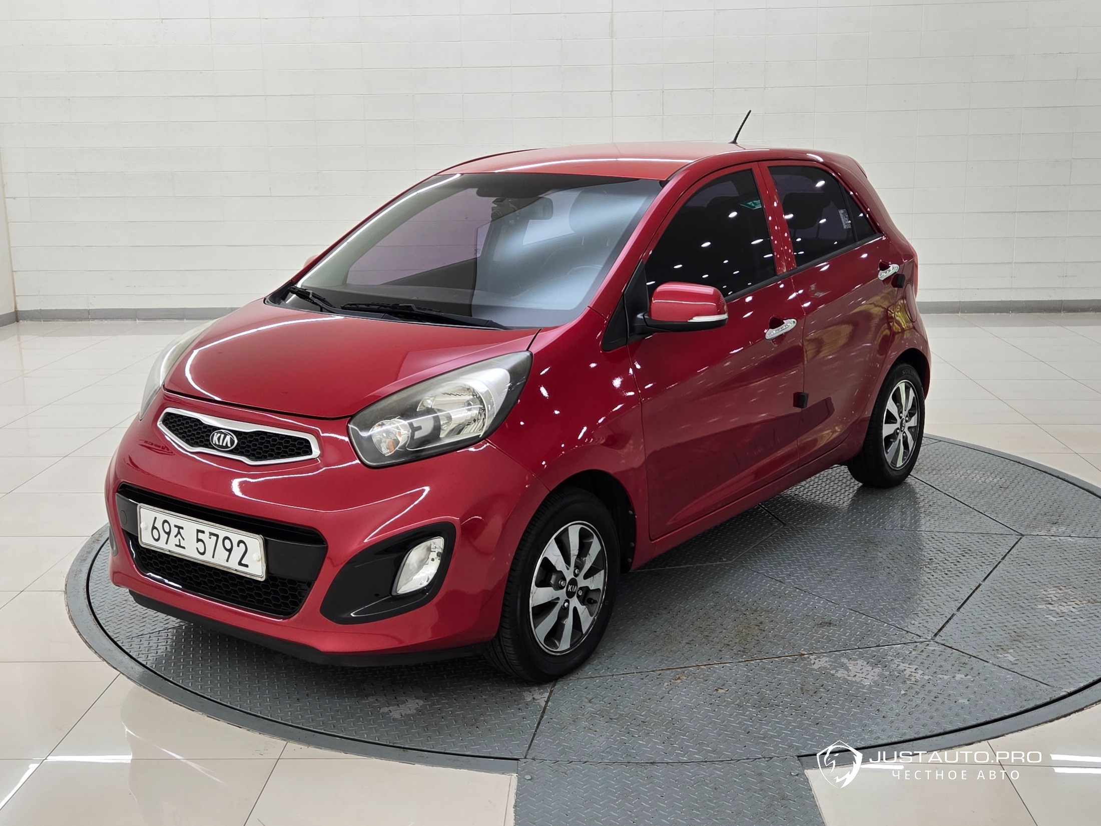 Автомобиль Kia morning