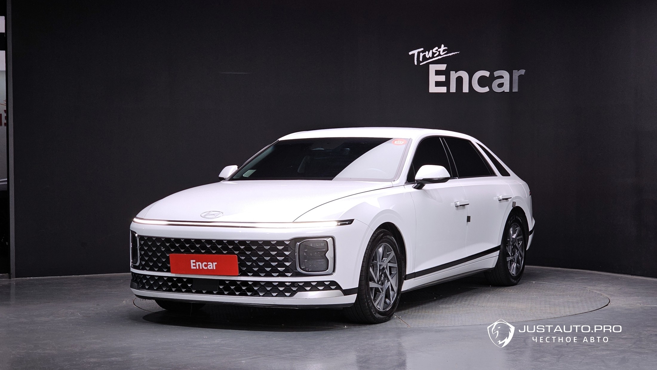 Автомобиль Hyundai Grandeur