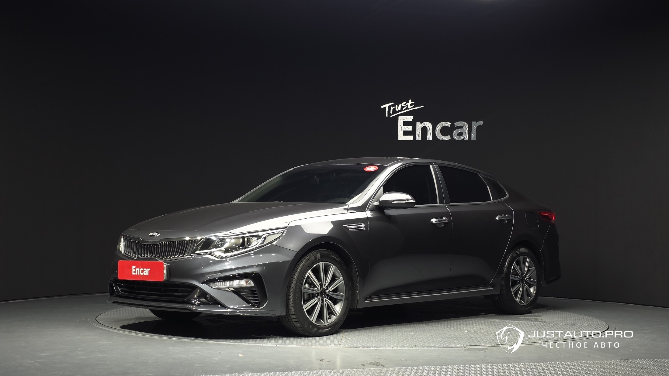 Автомобиль Kia K5