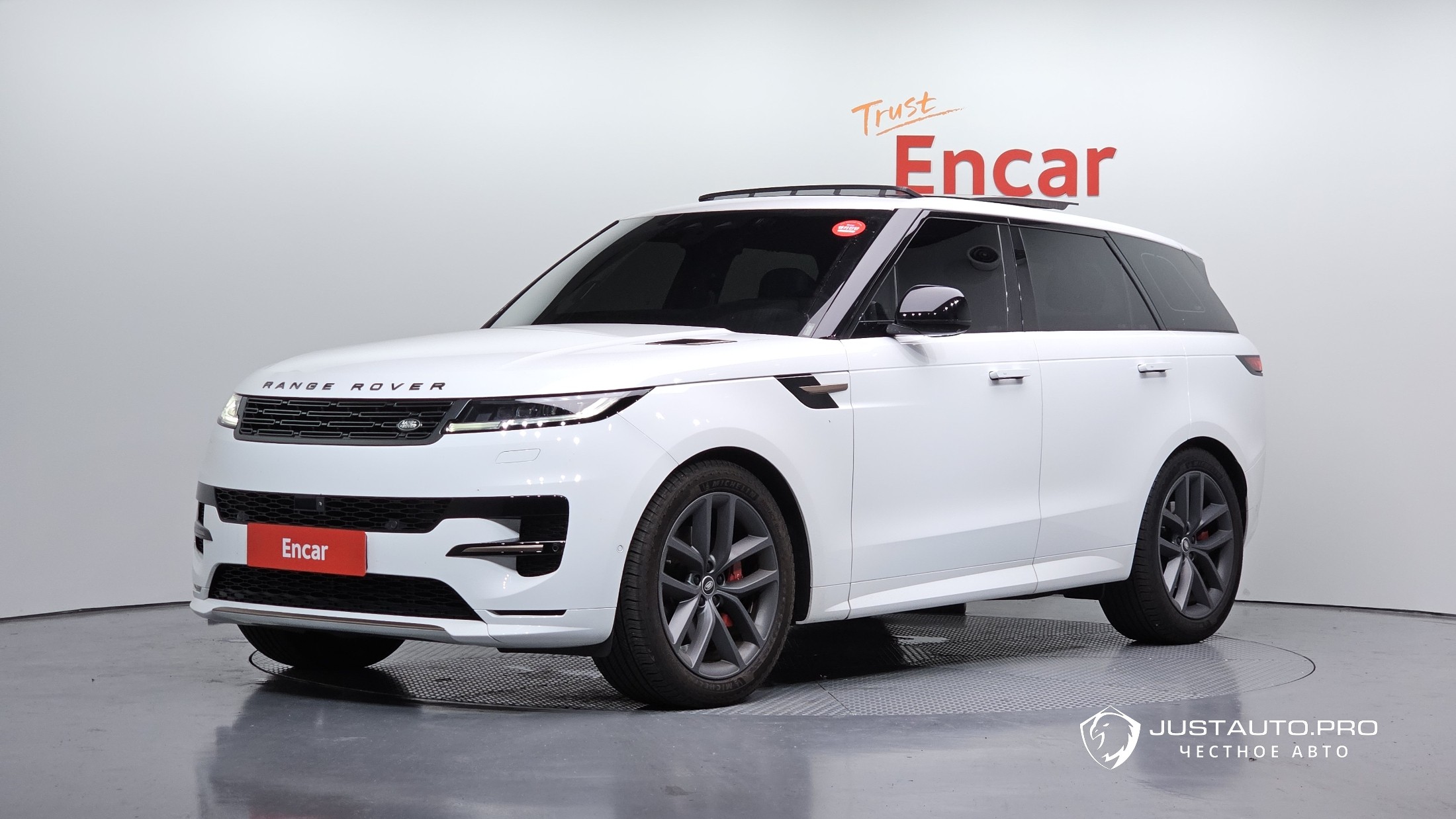 Автомобиль Land Rover Range Rover Sport