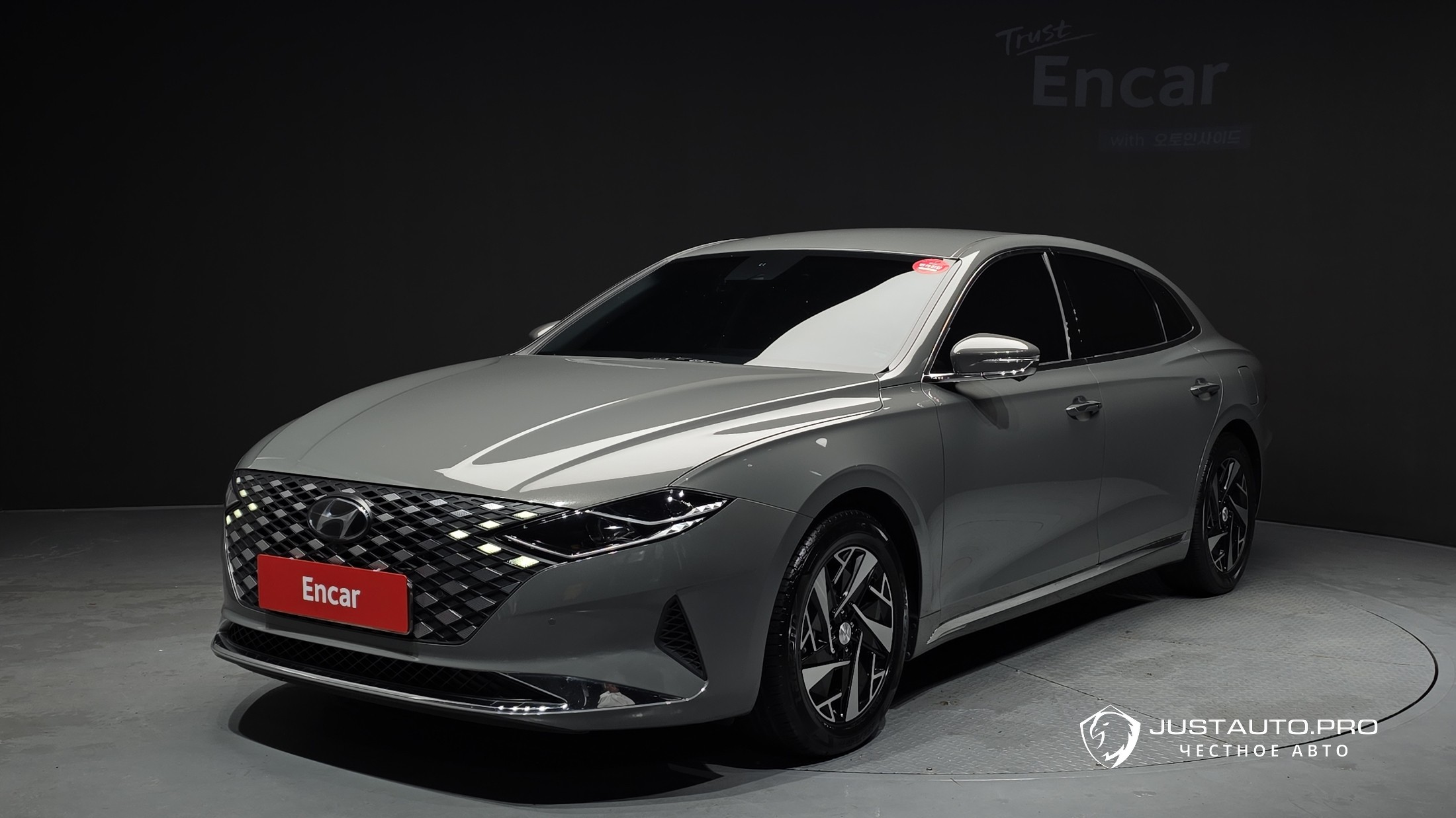 Автомобиль Hyundai Grandeur