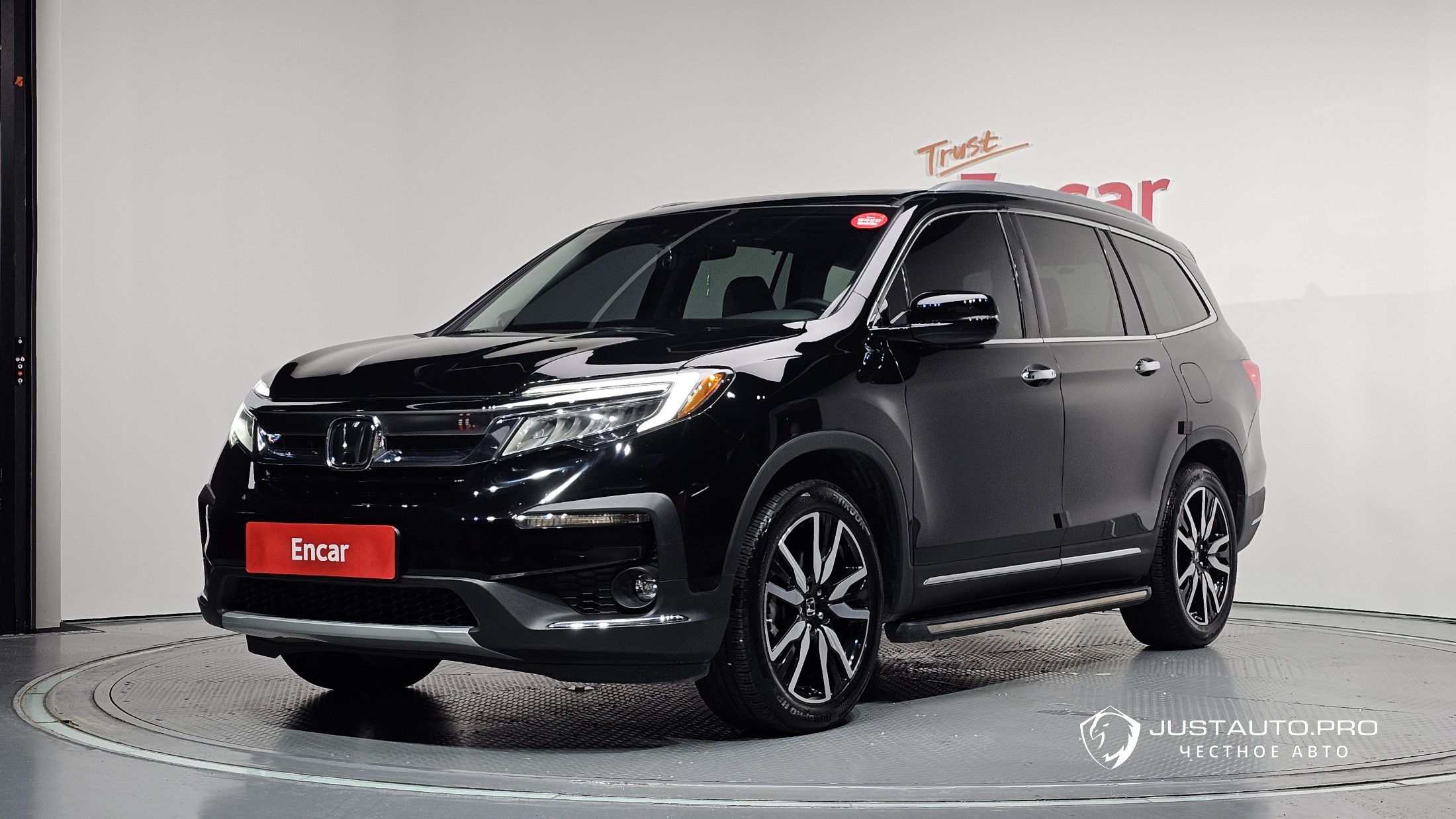 Автомобиль Honda Pilot
