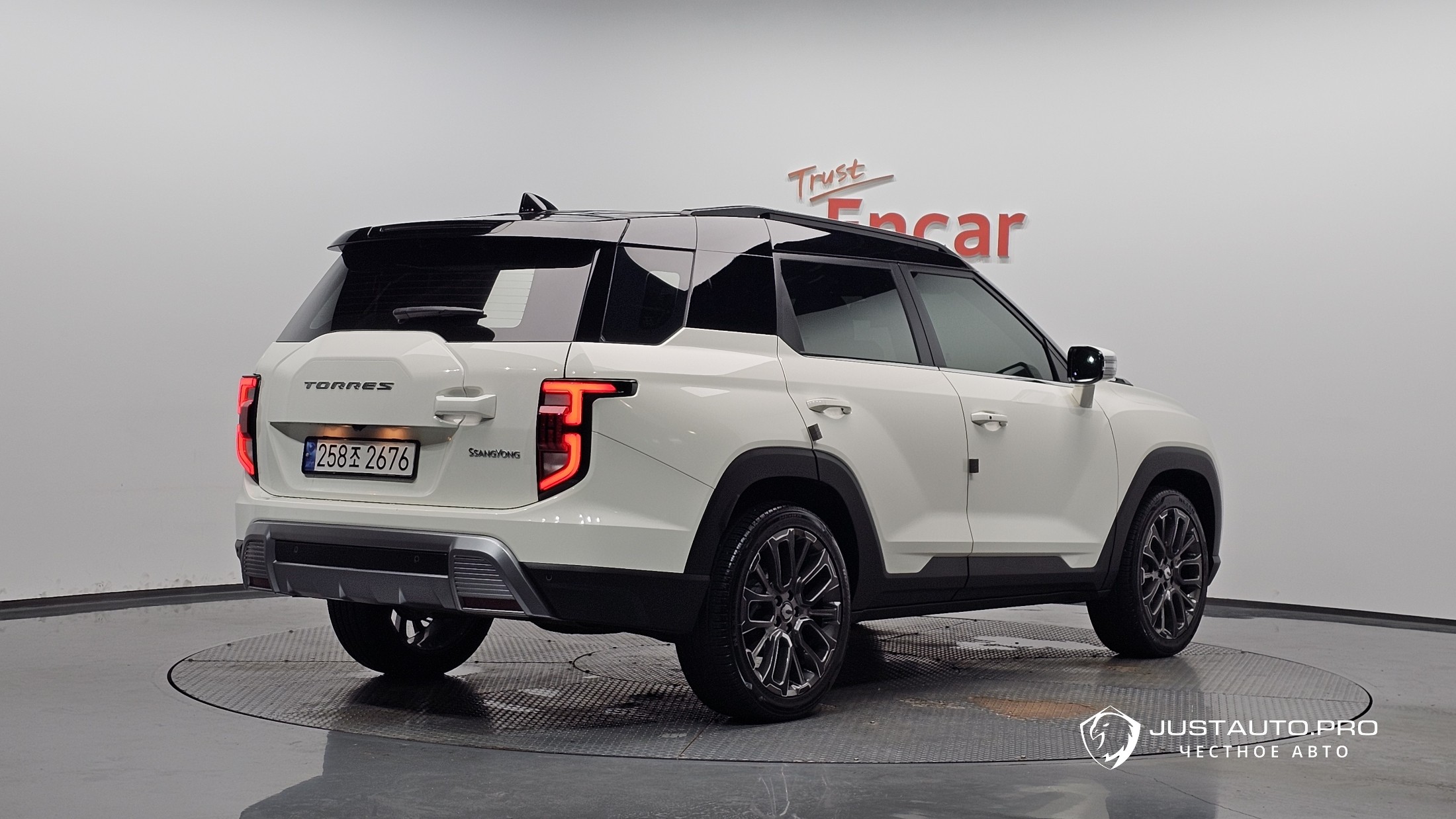 Автомобиль KG_Mobility_Ssangyong Torres