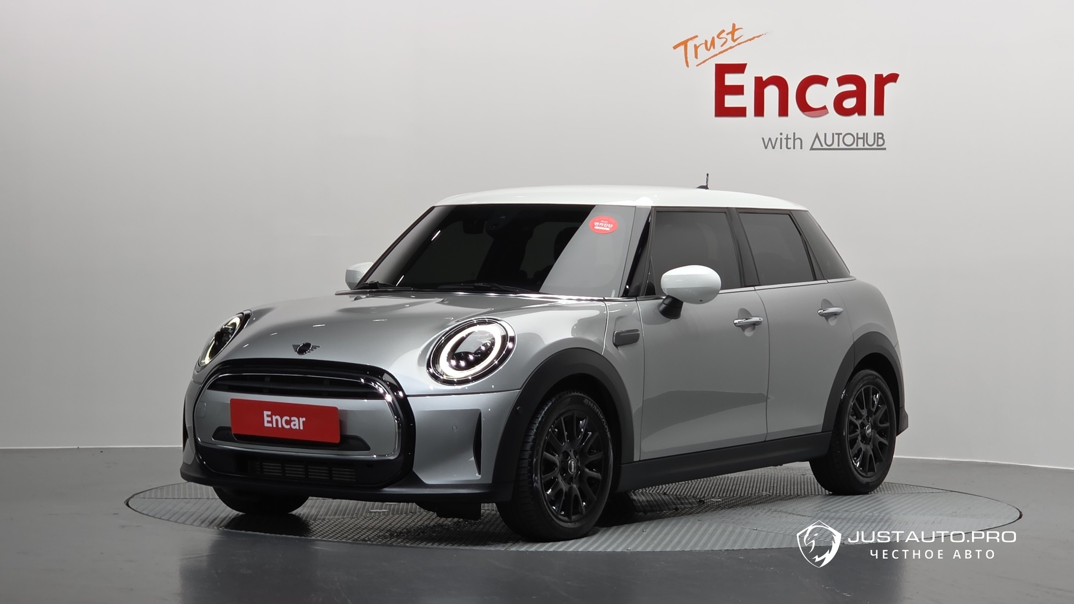 Автомобиль Mini Cooper