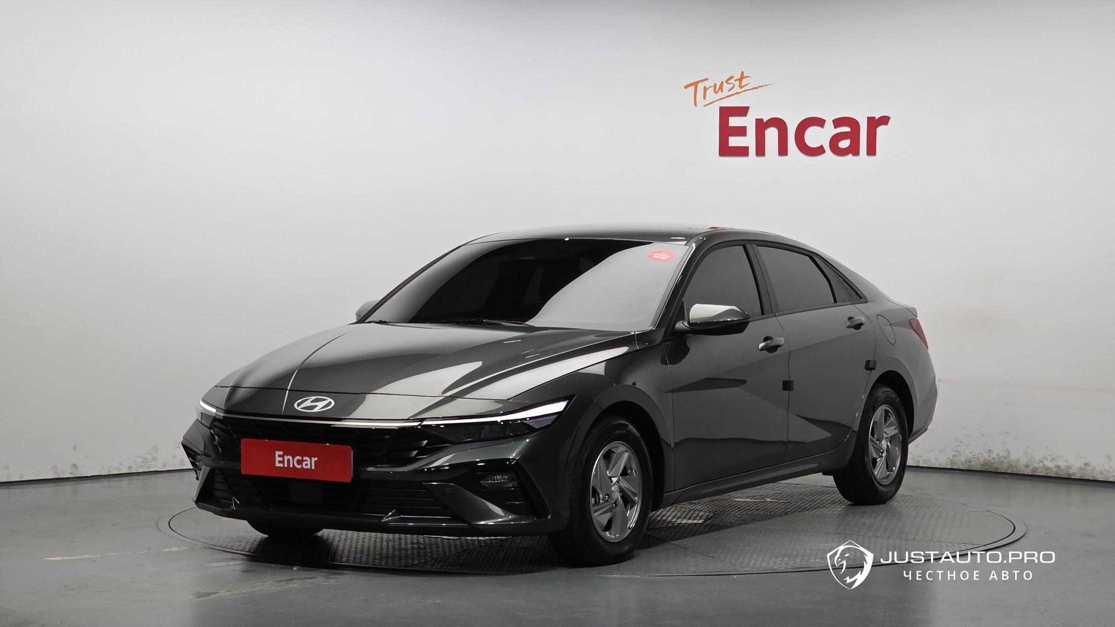 Автомобиль Hyundai AVANTE