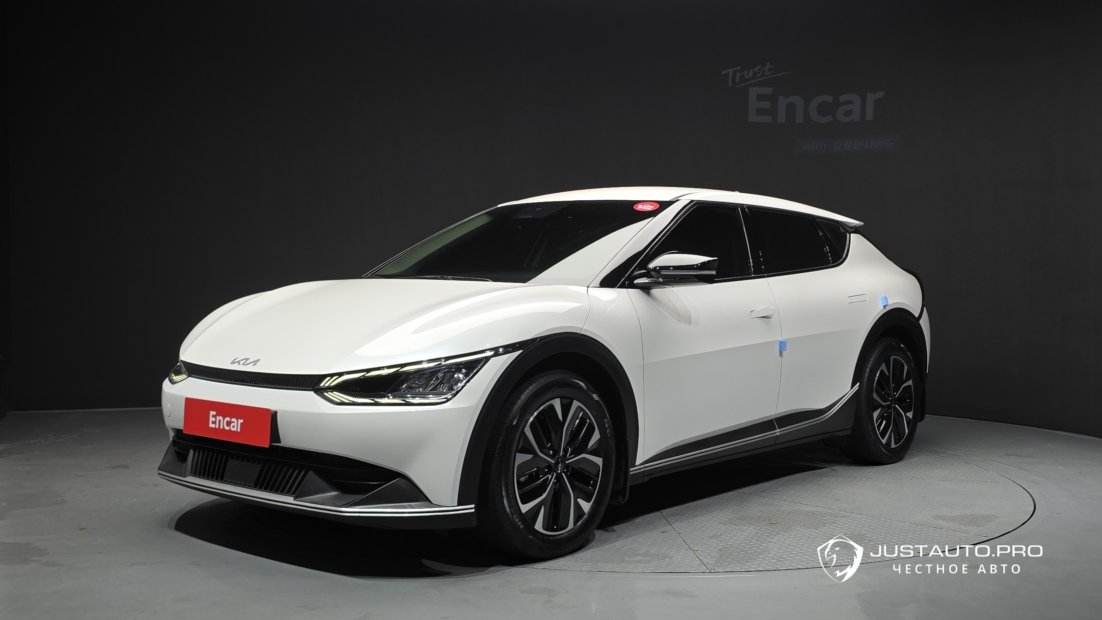 Автомобиль Kia EV6
