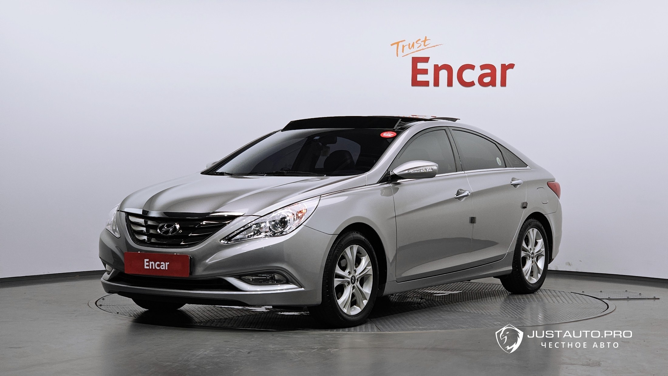 Автомобиль Hyundai Sonata