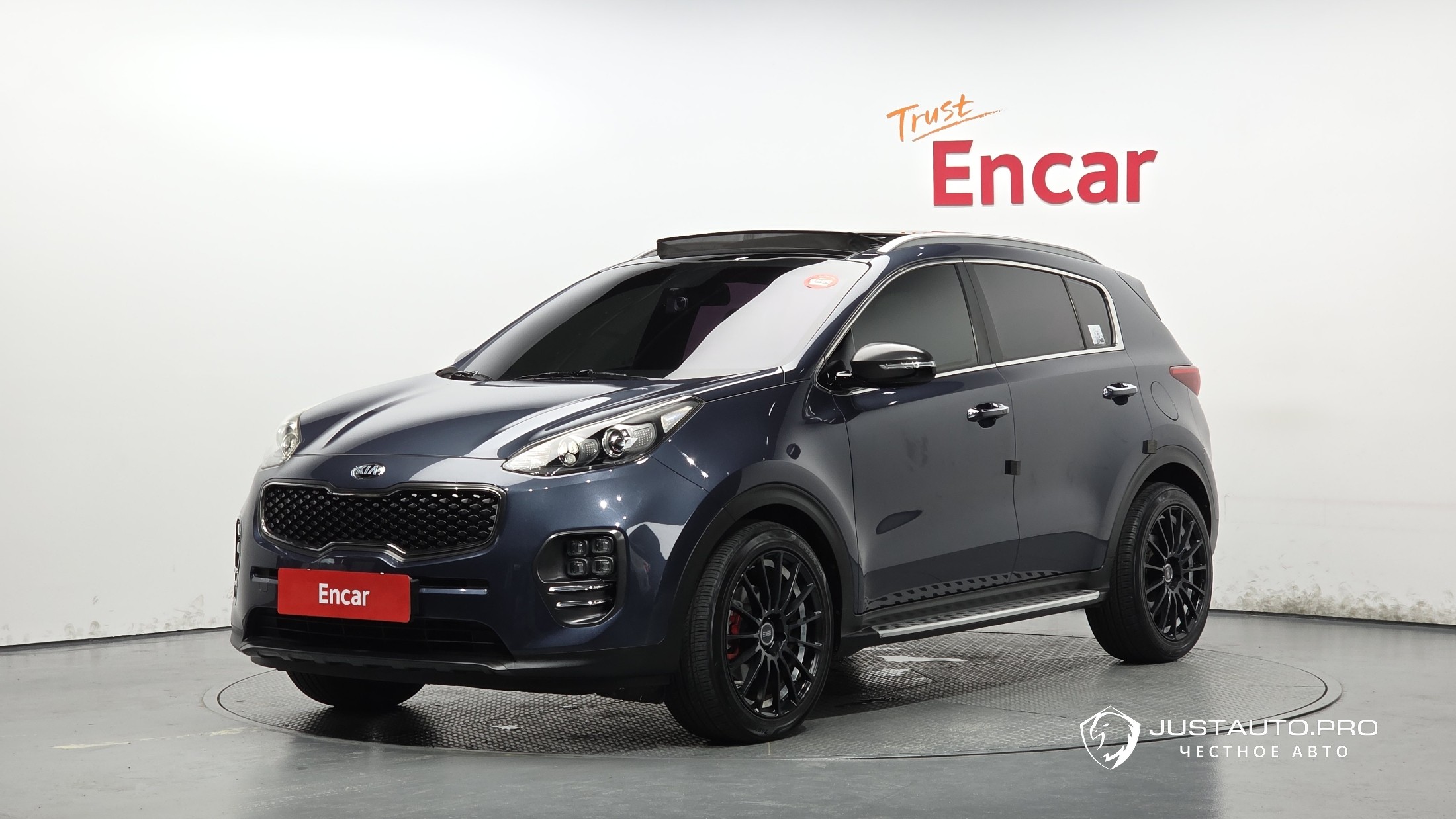 Автомобиль Kia Sportage