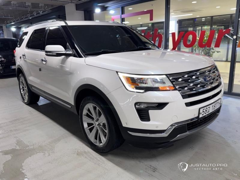 Автомобиль Ford Explorer