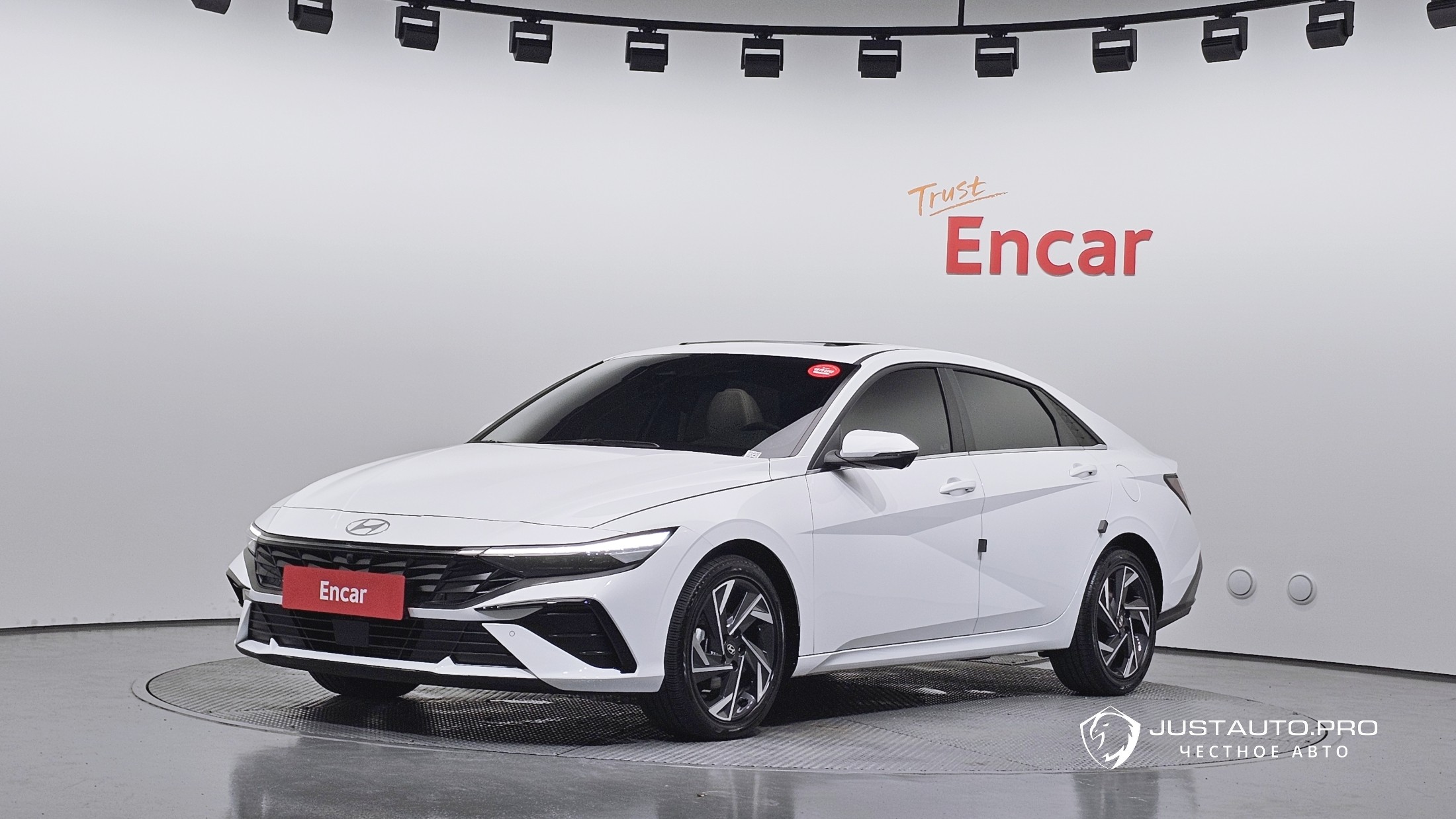 Автомобиль Hyundai AVANTE