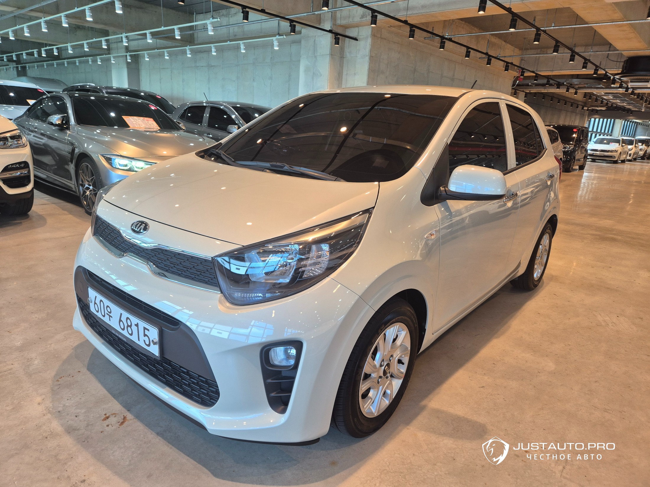 Автомобиль Kia morning