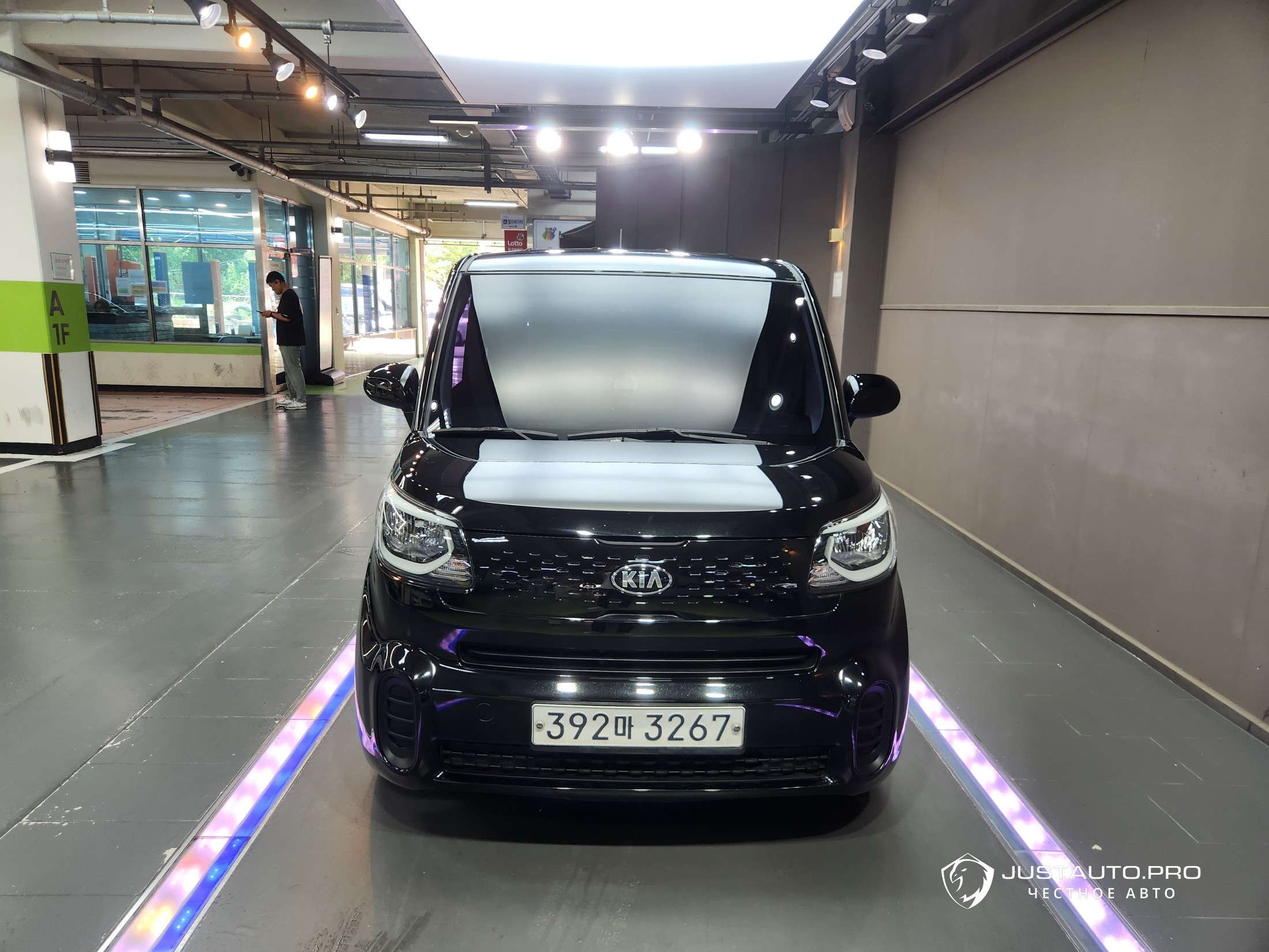 Автомобиль Kia RAY