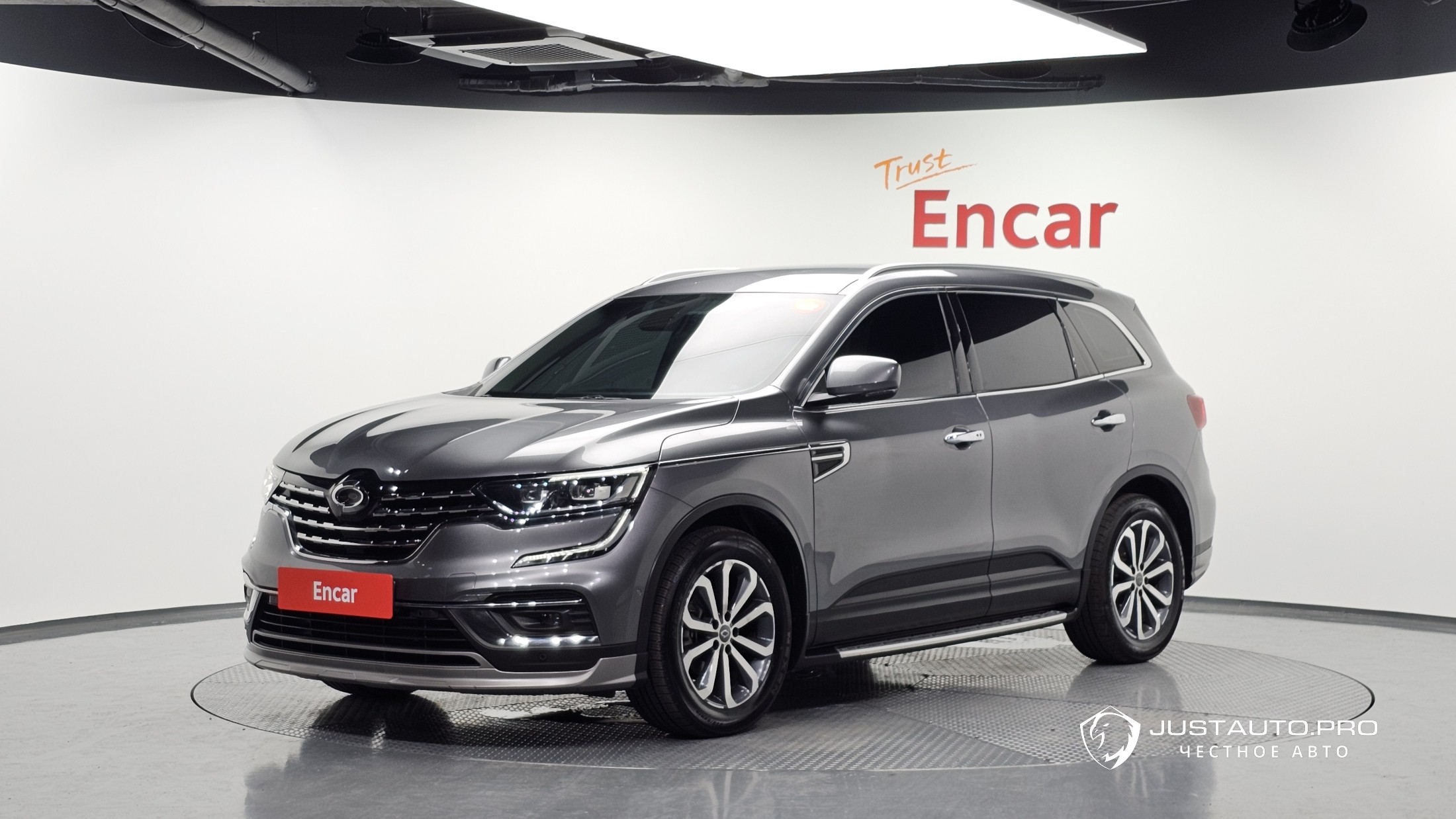 Автомобиль Renault-KoreaSamsung QM6