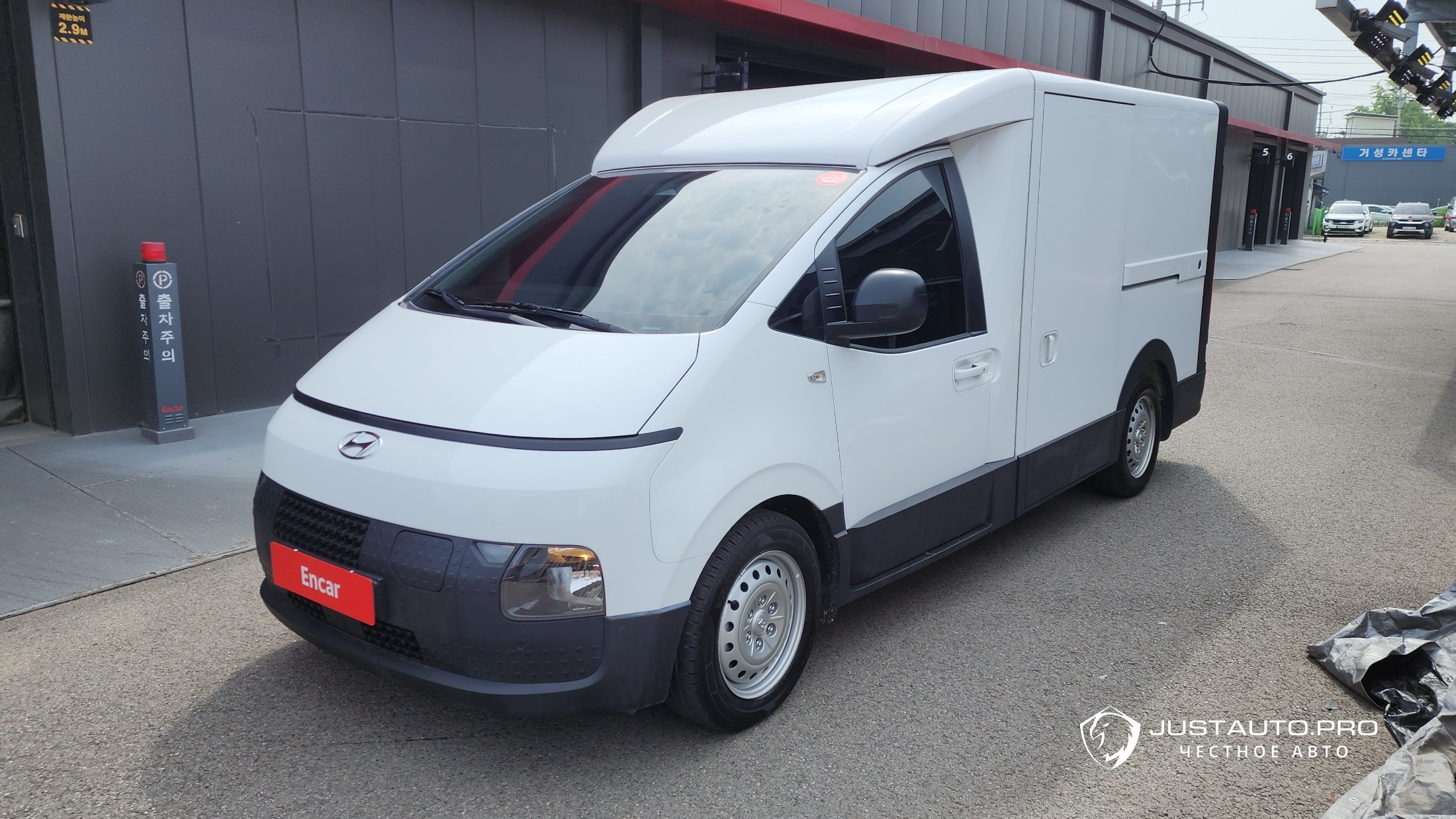 Автомобиль Hyundai ST1