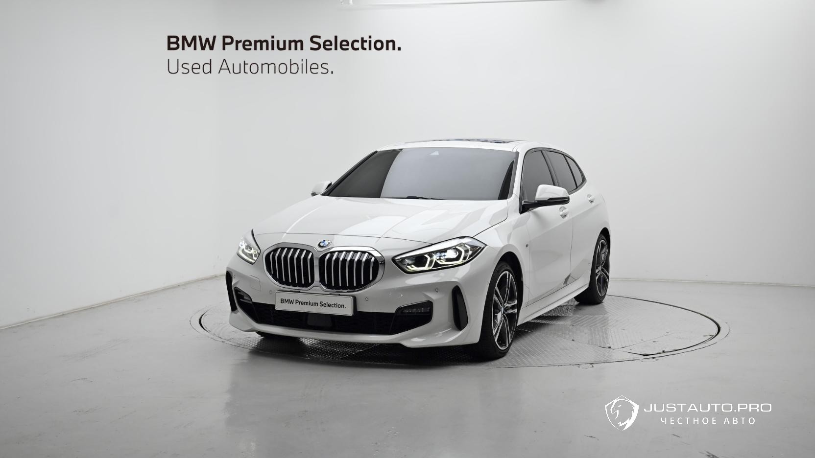 Автомобиль BMW 1-Series