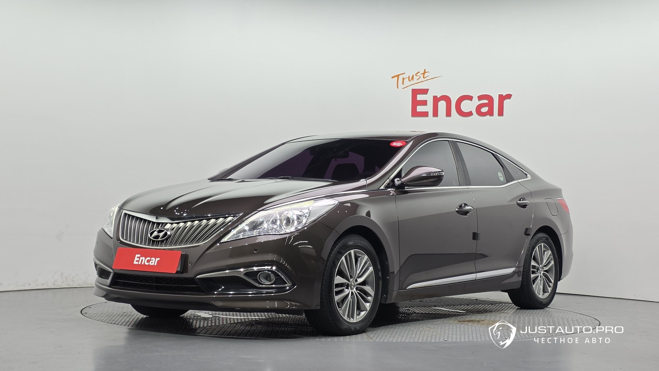 Автомобиль Hyundai Grandeur