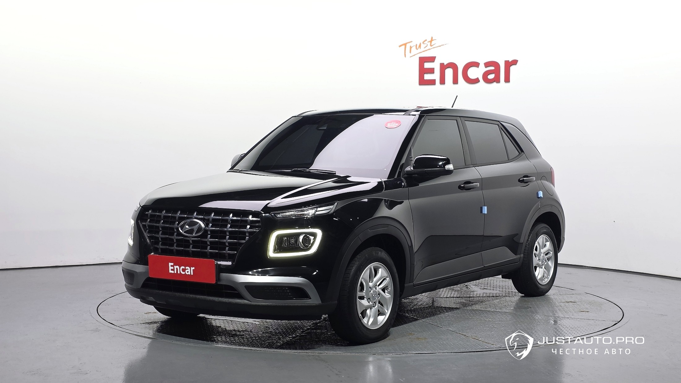 Автомобиль Hyundai Venue